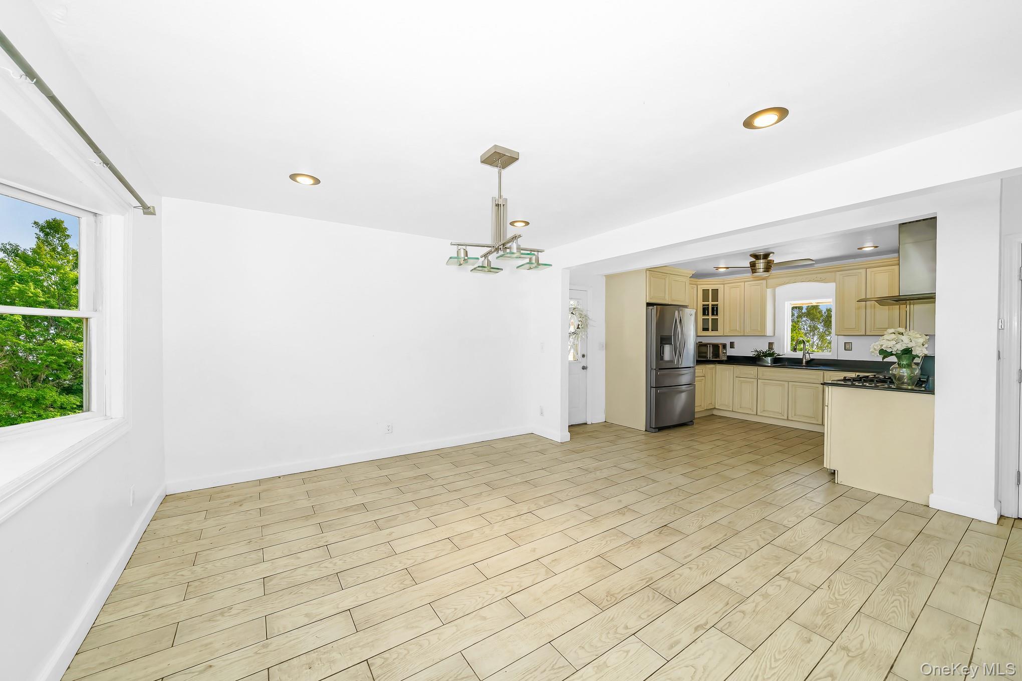 Single Family Lido Parkway Suffolk County, NY 11757, MLS-1016956-10