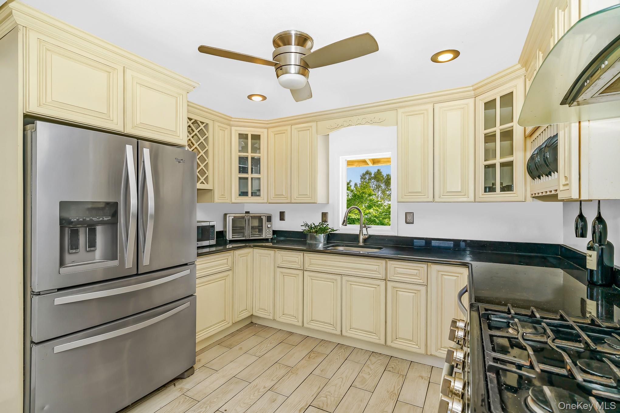 Single Family Lido Parkway Suffolk County, NY 11757, MLS-1016956-3