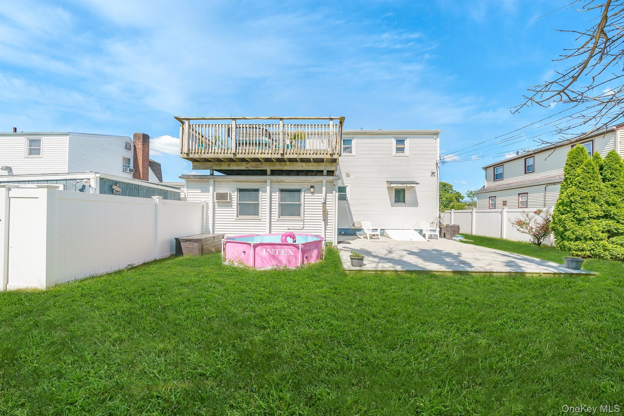 Single Family Lido Parkway Suffolk County, NY 11757, MLS-1016956-35