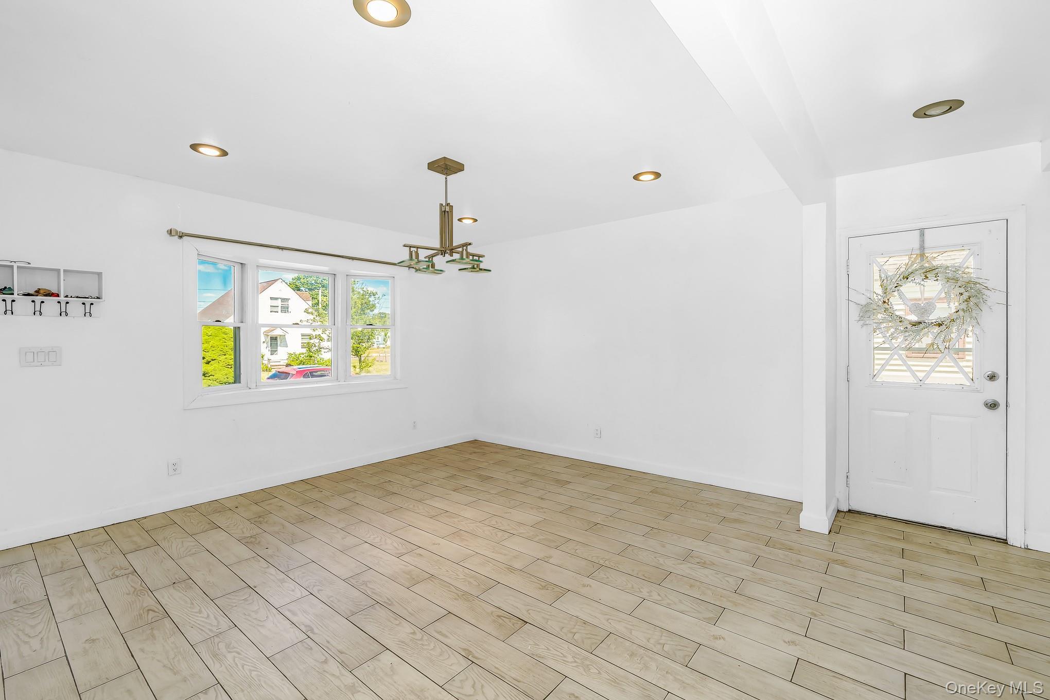 Single Family Lido Parkway Suffolk County, NY 11757, MLS-1016956-8