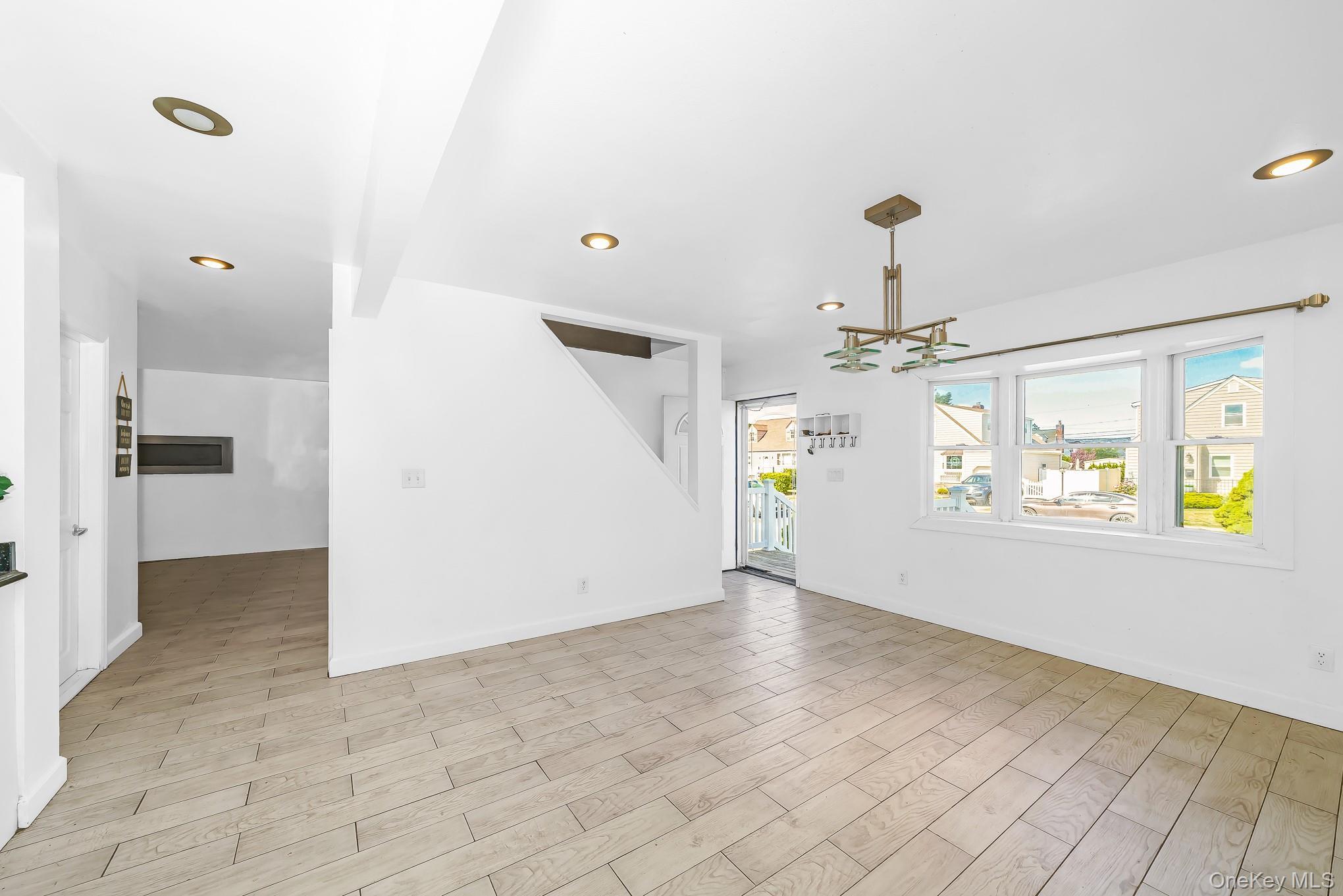 Single Family Lido Parkway Suffolk County, NY 11757, MLS-1016956-9