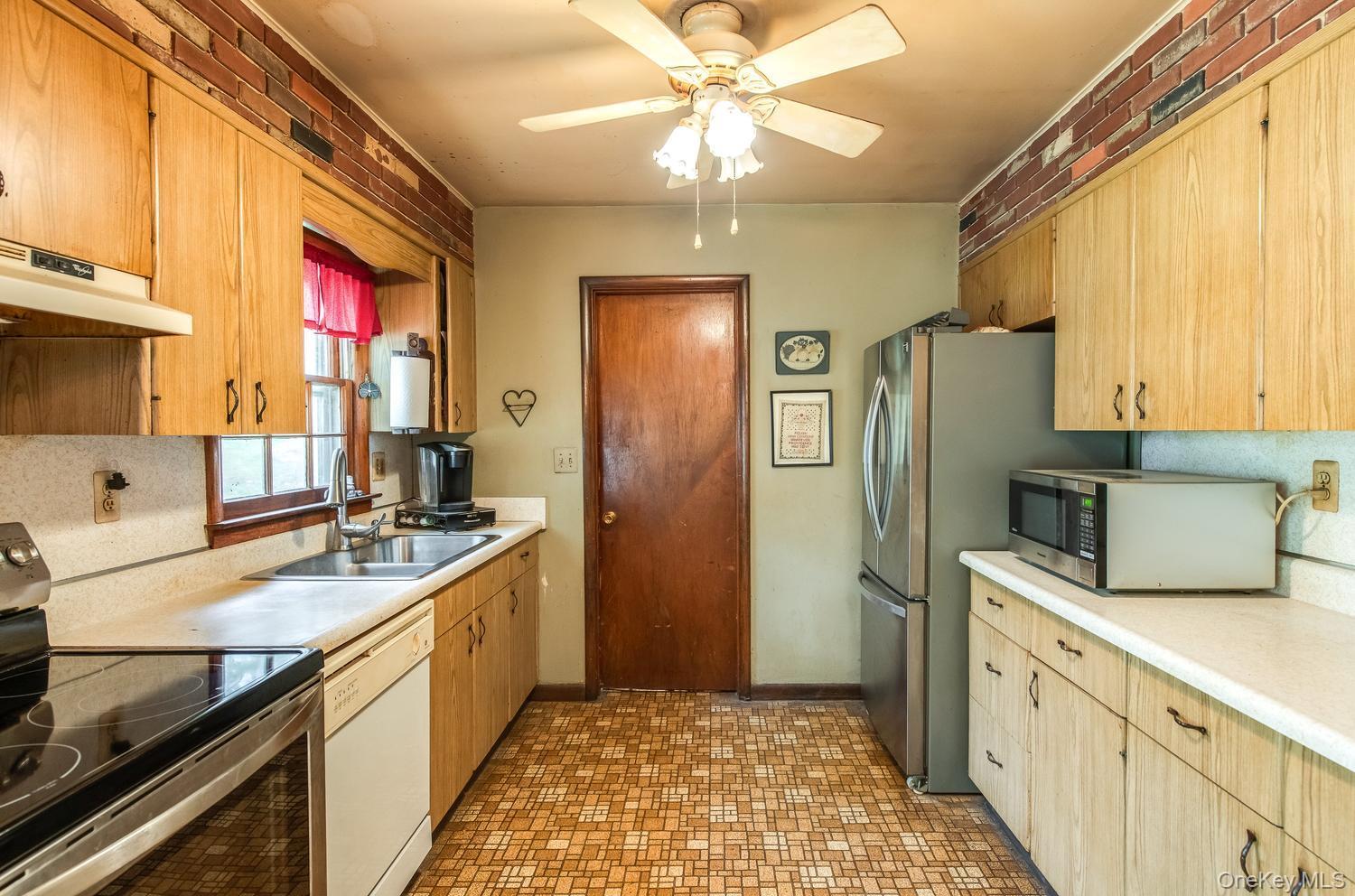 Single Family Paffendorf Drive Orange County, NY 12550, MLS-1016983-10