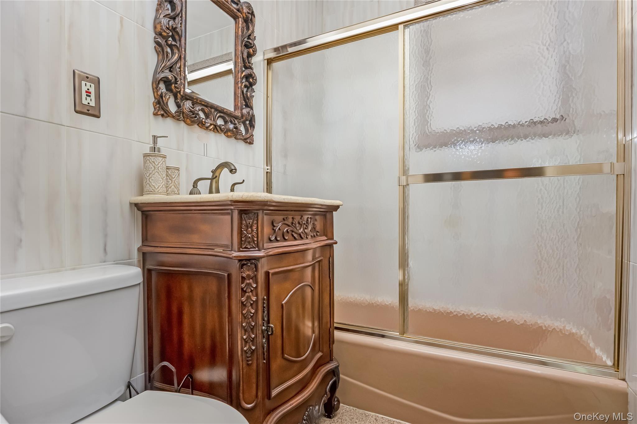 Single Family 24th Road Queens, NY 11357, MLS-1017011-13
