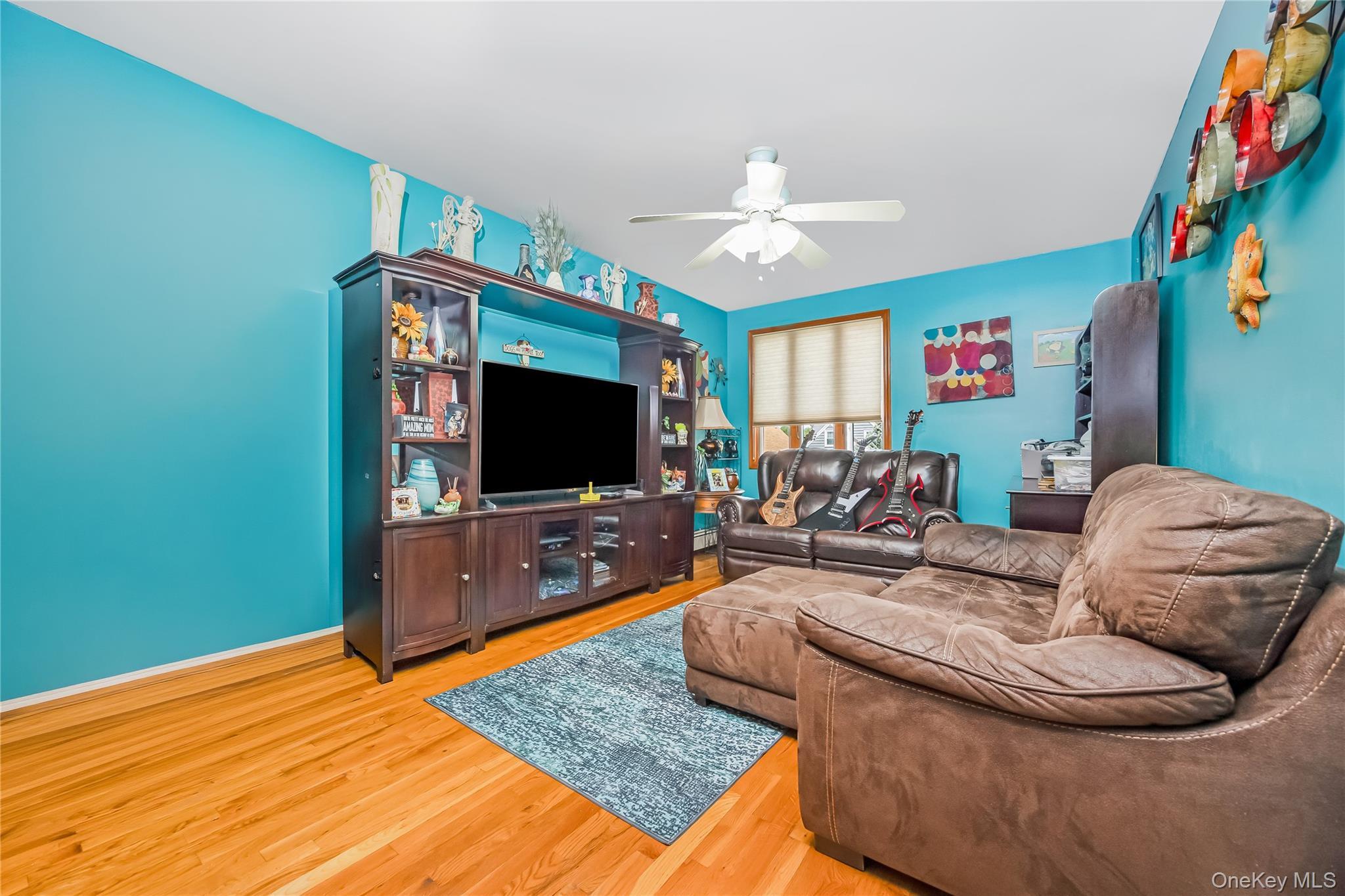 Single Family 24th Road Queens, NY 11357, MLS-1017011-18