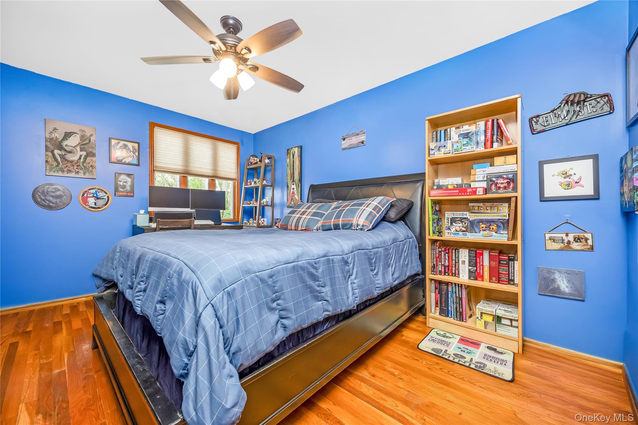 Single Family 24th Road Queens, NY 11357, MLS-1017011-19