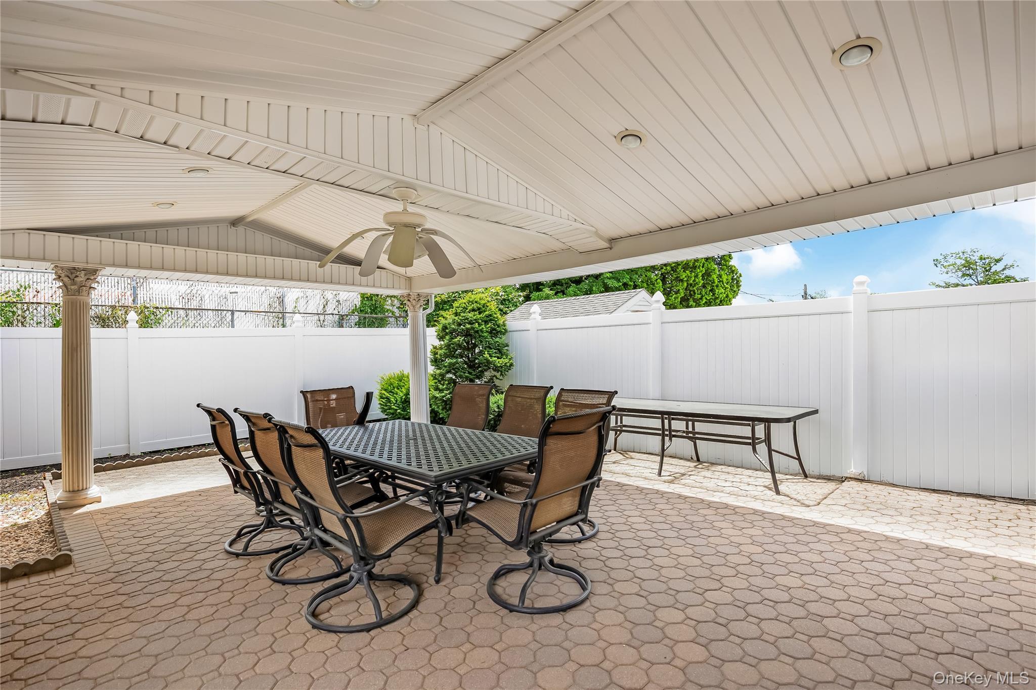 Single Family 24th Road Queens, NY 11357, MLS-1017011-24