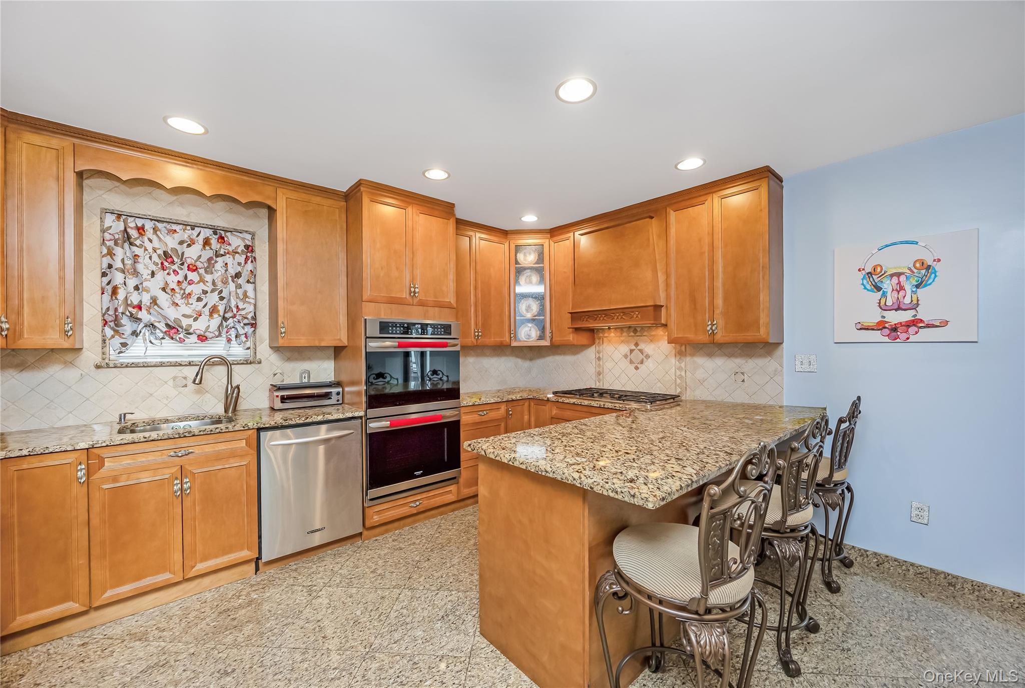 Single Family 24th Road Queens, NY 11357, MLS-1017011-7
