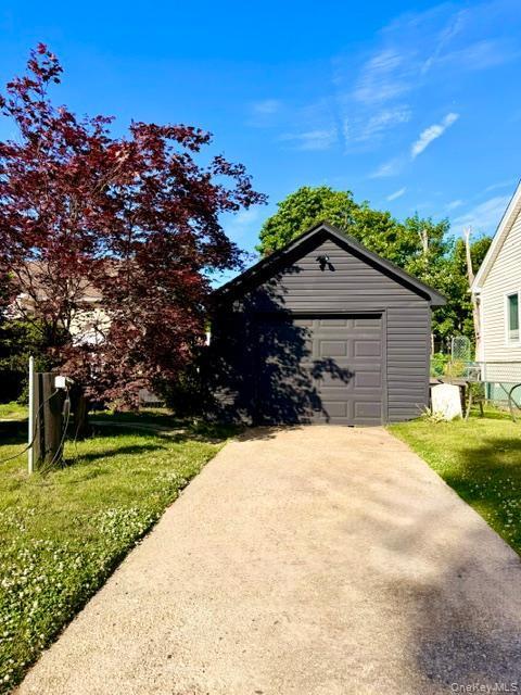 Single Family Elinor Place  Nassau County, NY 11520, MLS-1017030-19