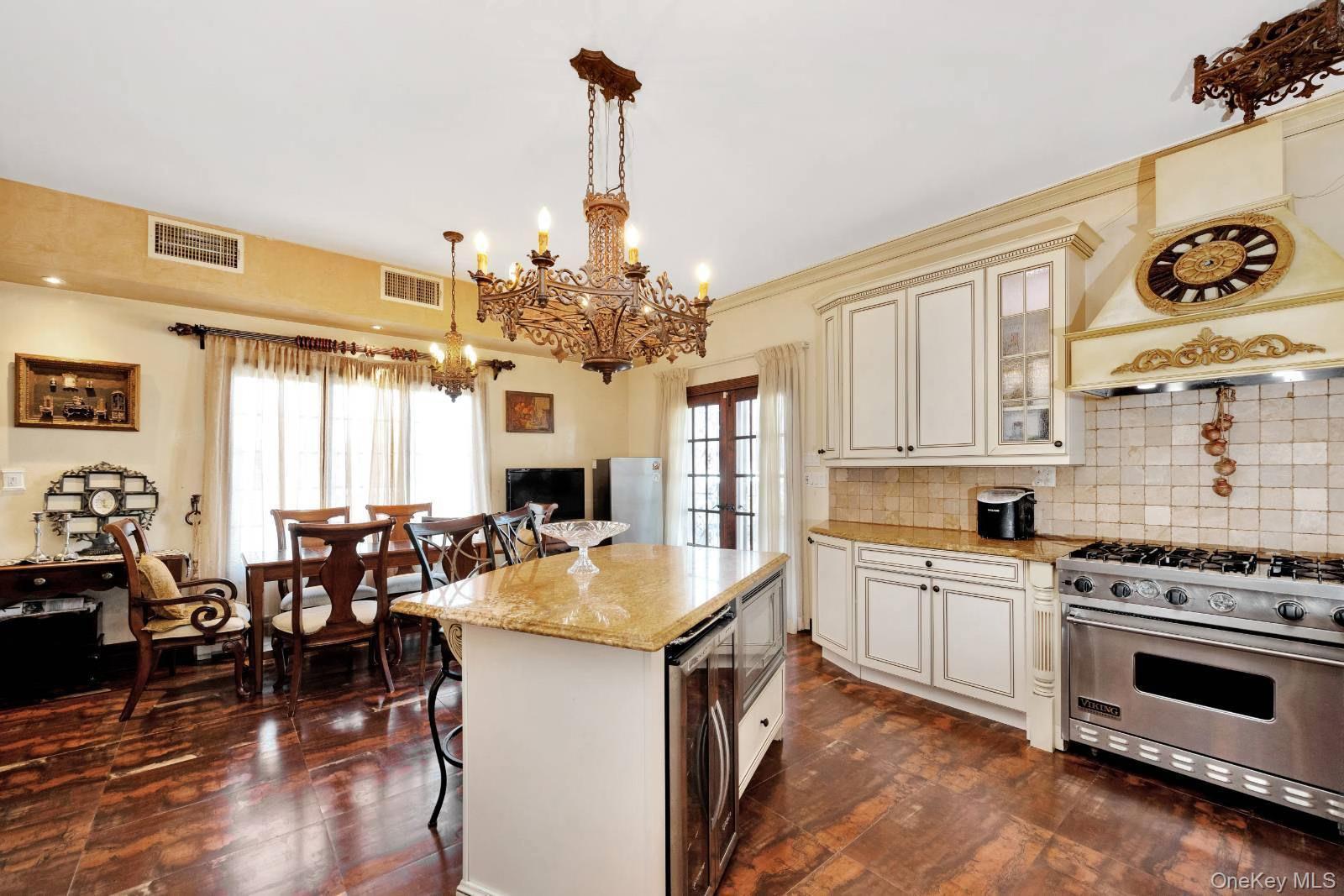 Single Family Radnor Road  Queens, NY 11432, MLS-1017064-12