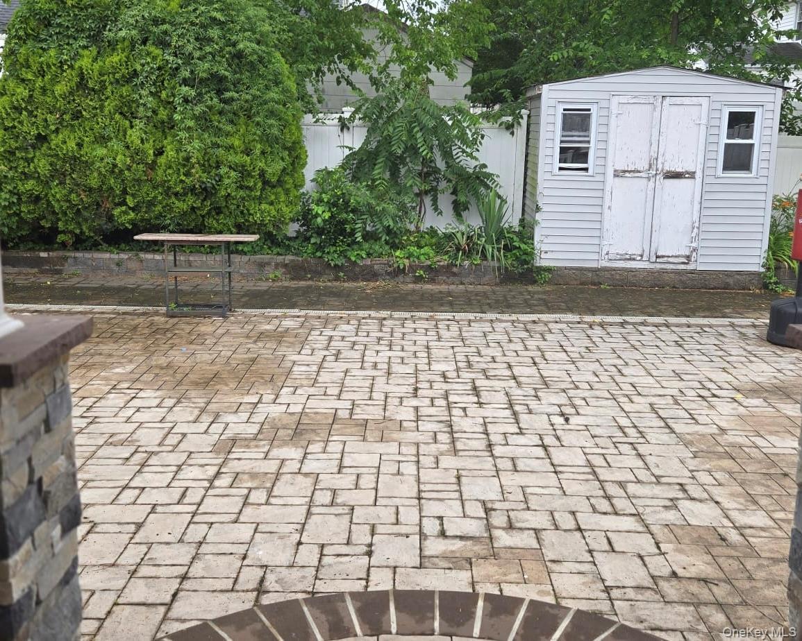 Single Family Oriole Avenue Nassau County, NY 11552, MLS-1017068-29