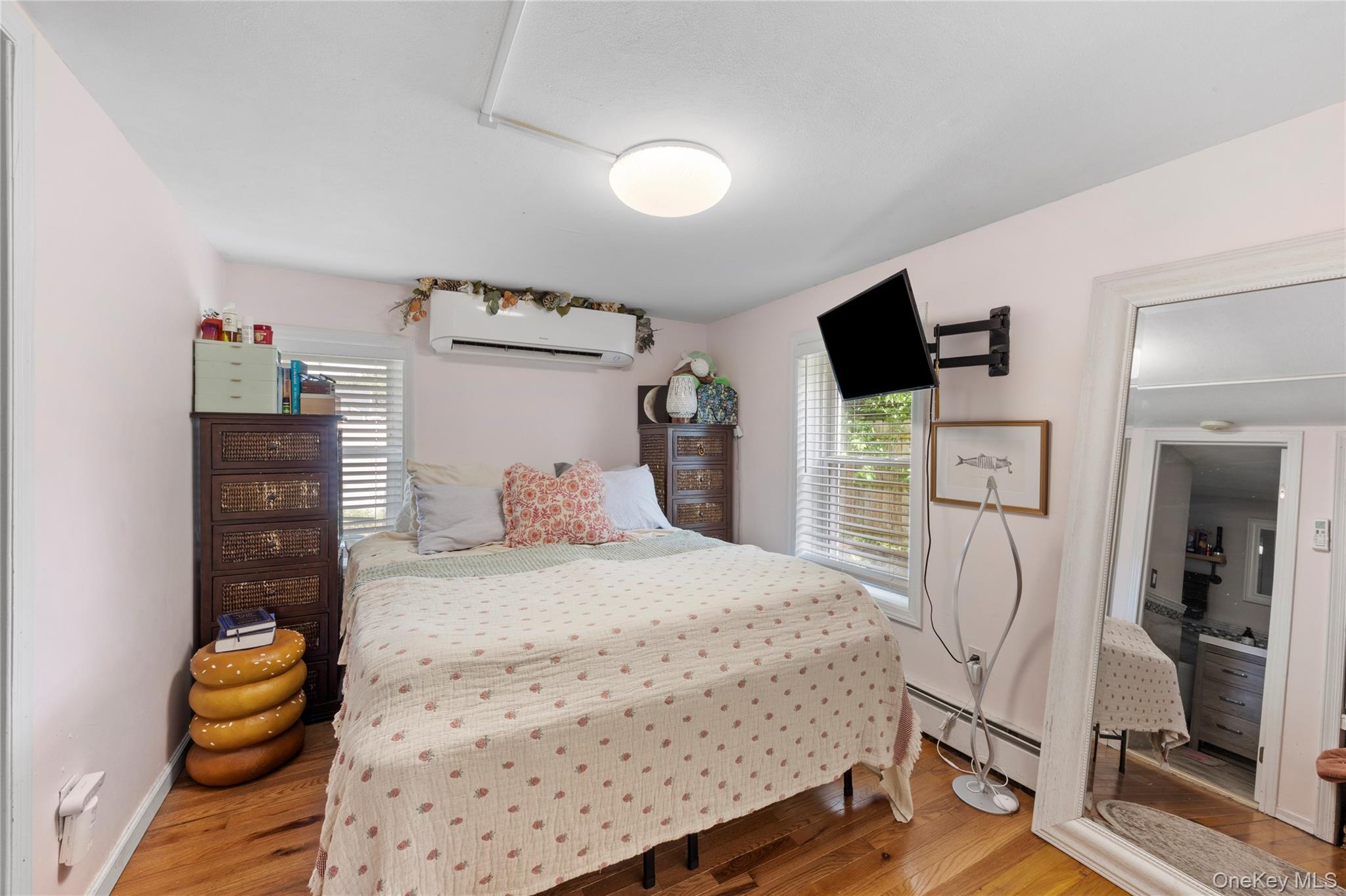 Single Family Edgewood Avenue  Suffolk County, NY 11776, MLS-1017071-10