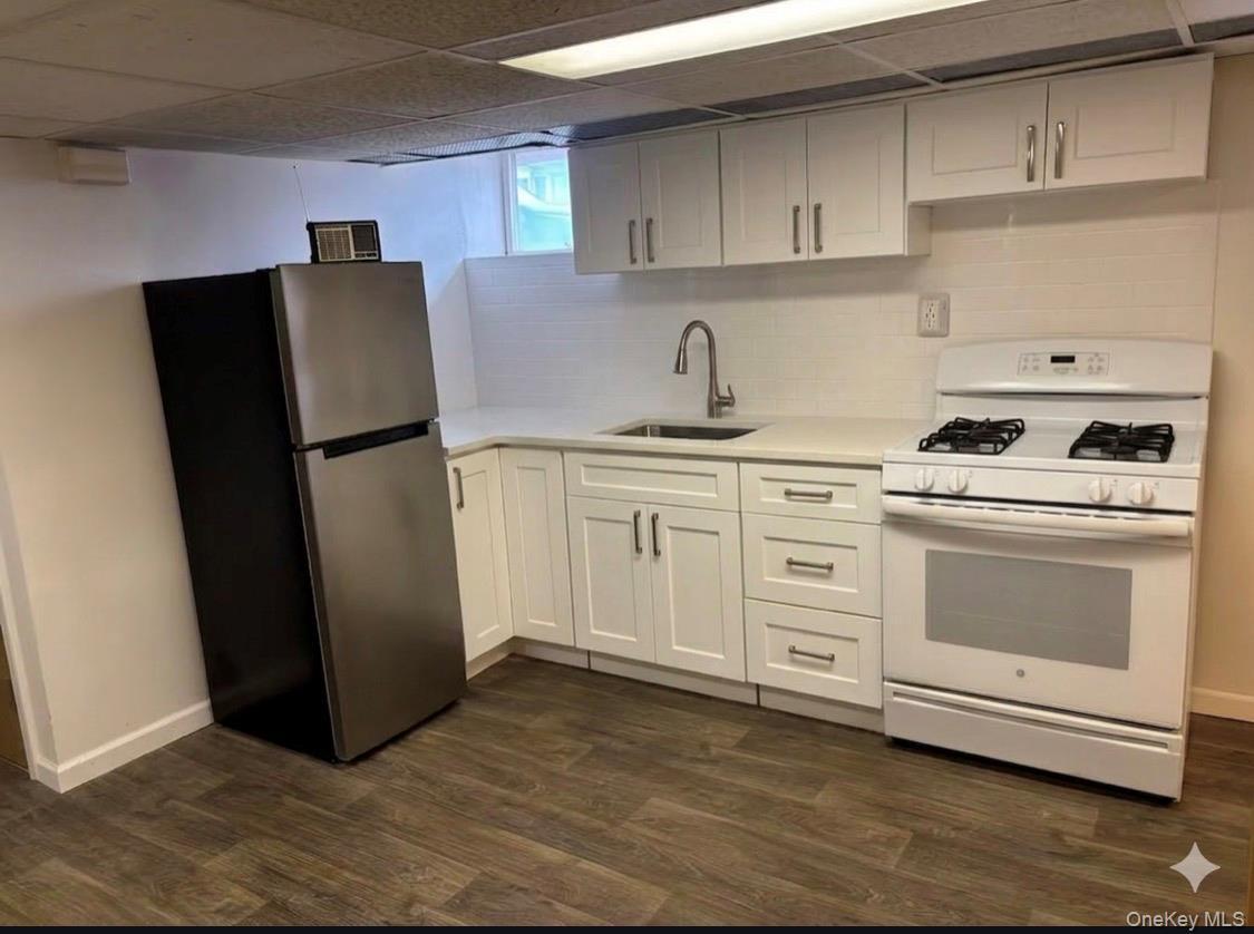 Single Family Pitkin Avenue Queens, NY 11417, MLS-1017072-10