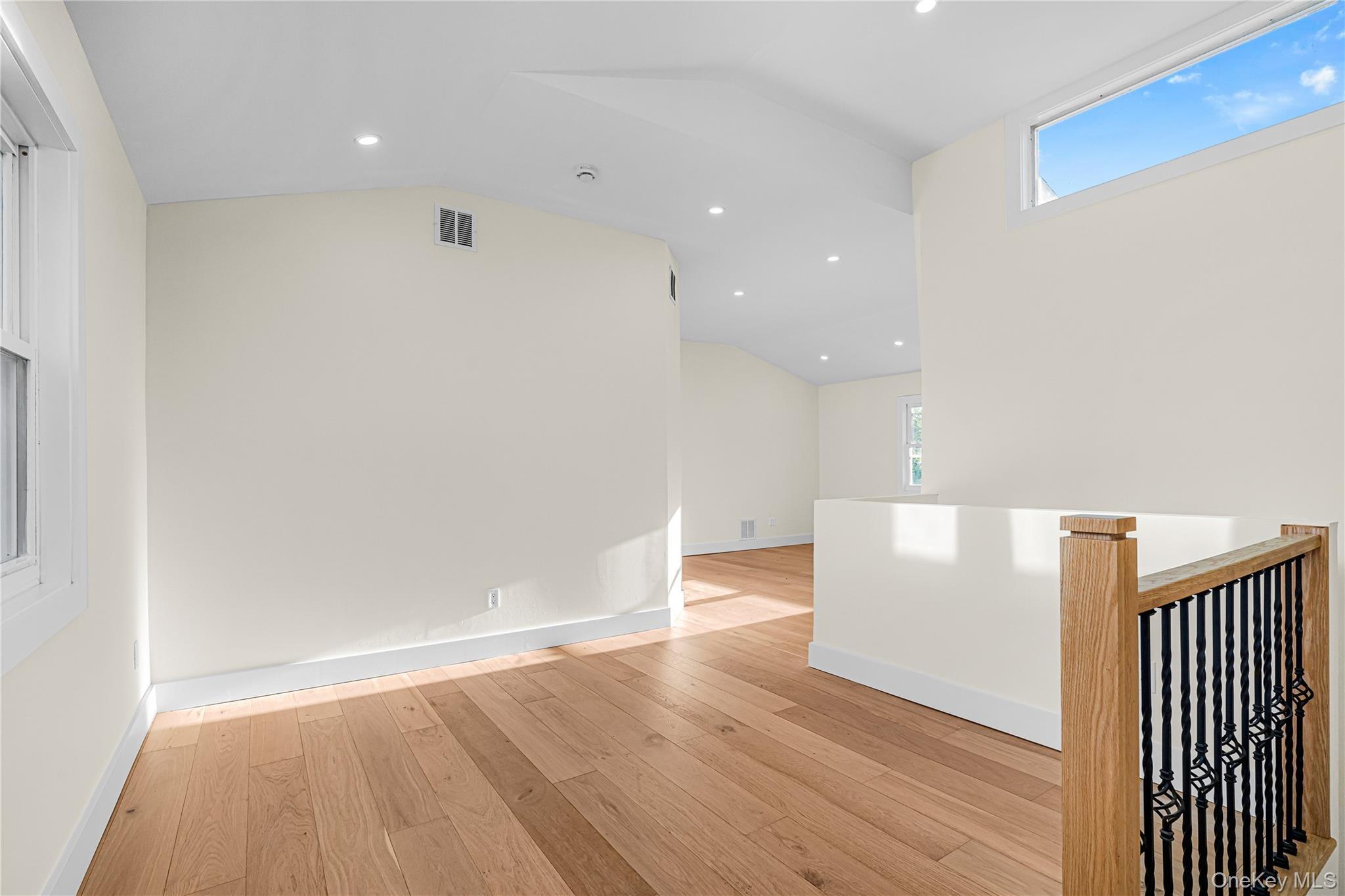 Single Family Flowerdale Drive Nassau County, NY 11783, MLS-1017093-12