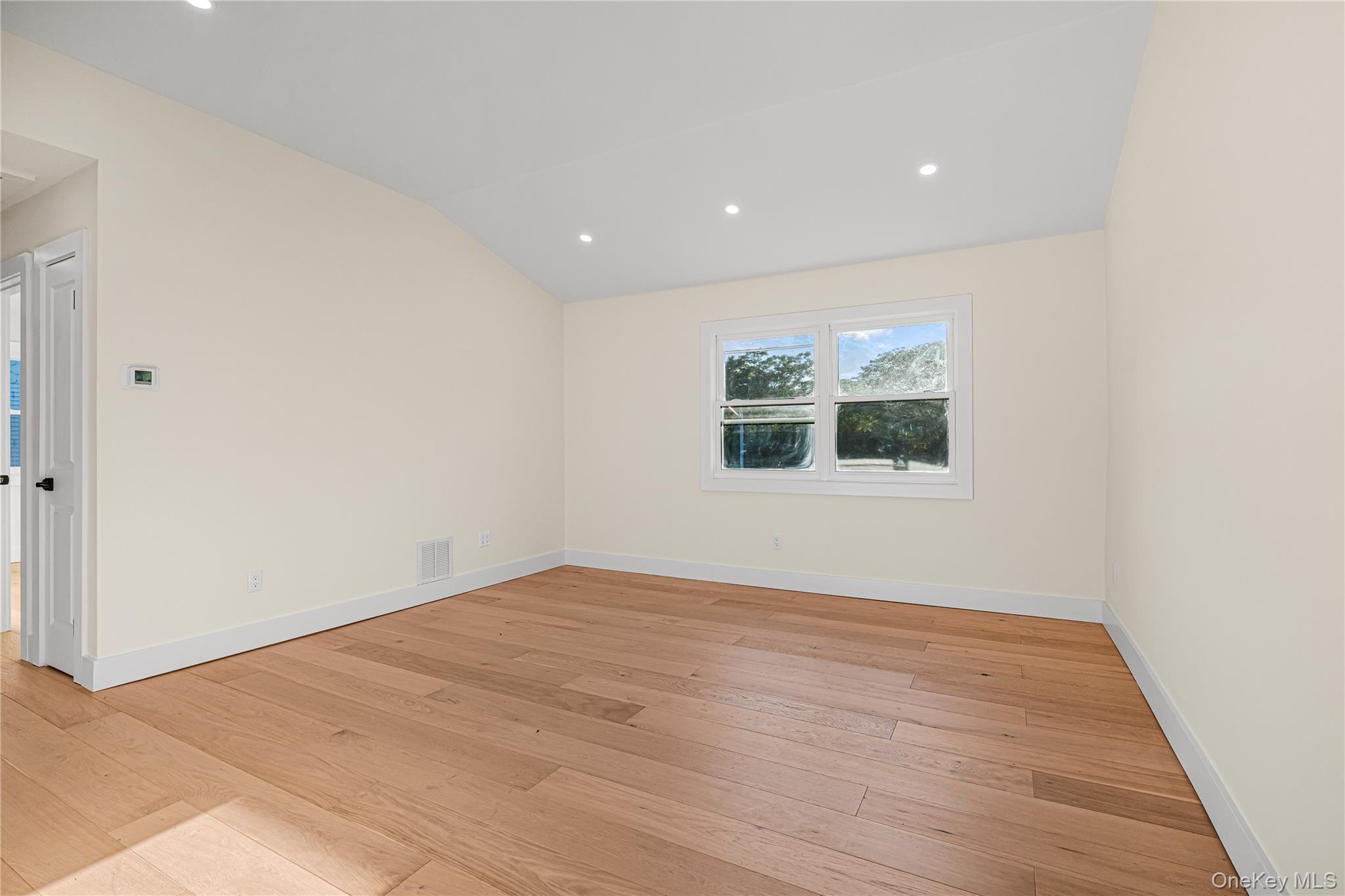 Single Family Flowerdale Drive Nassau County, NY 11783, MLS-1017093-13