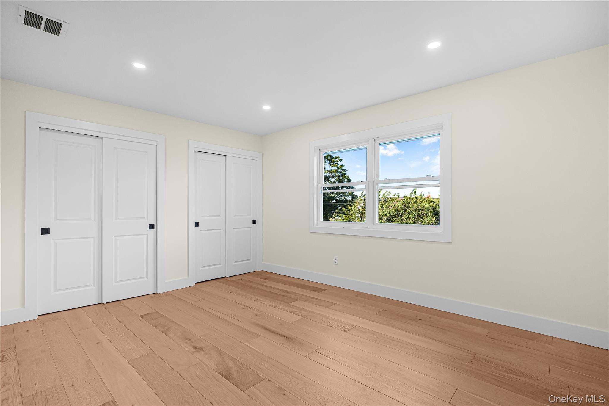 Single Family Flowerdale Drive Nassau County, NY 11783, MLS-1017093-14