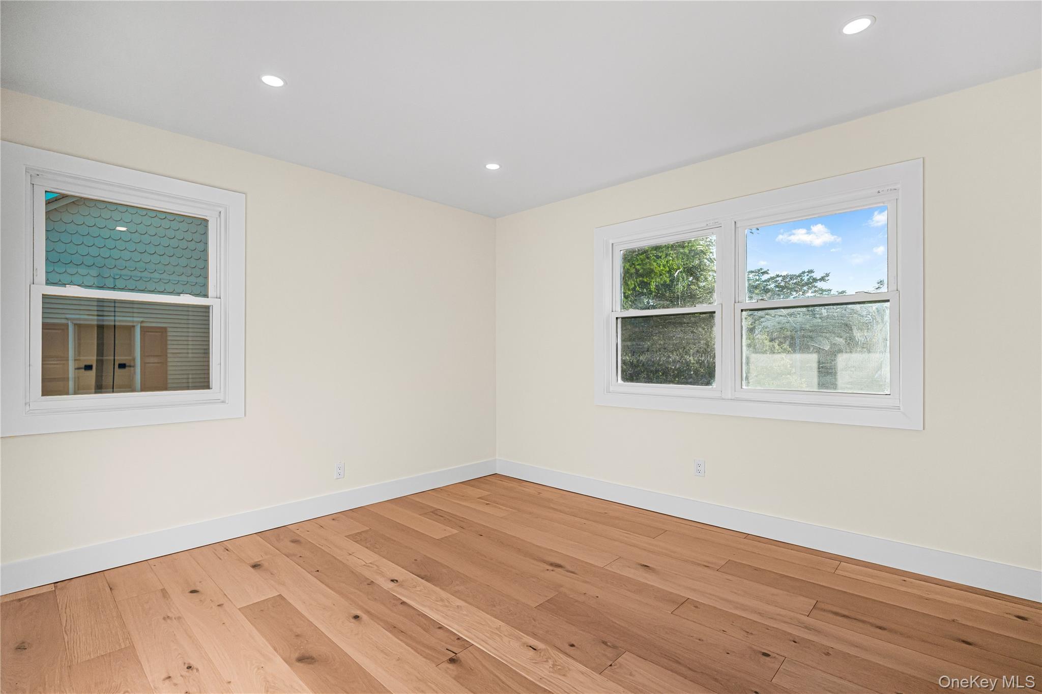 Single Family Flowerdale Drive Nassau County, NY 11783, MLS-1017093-17