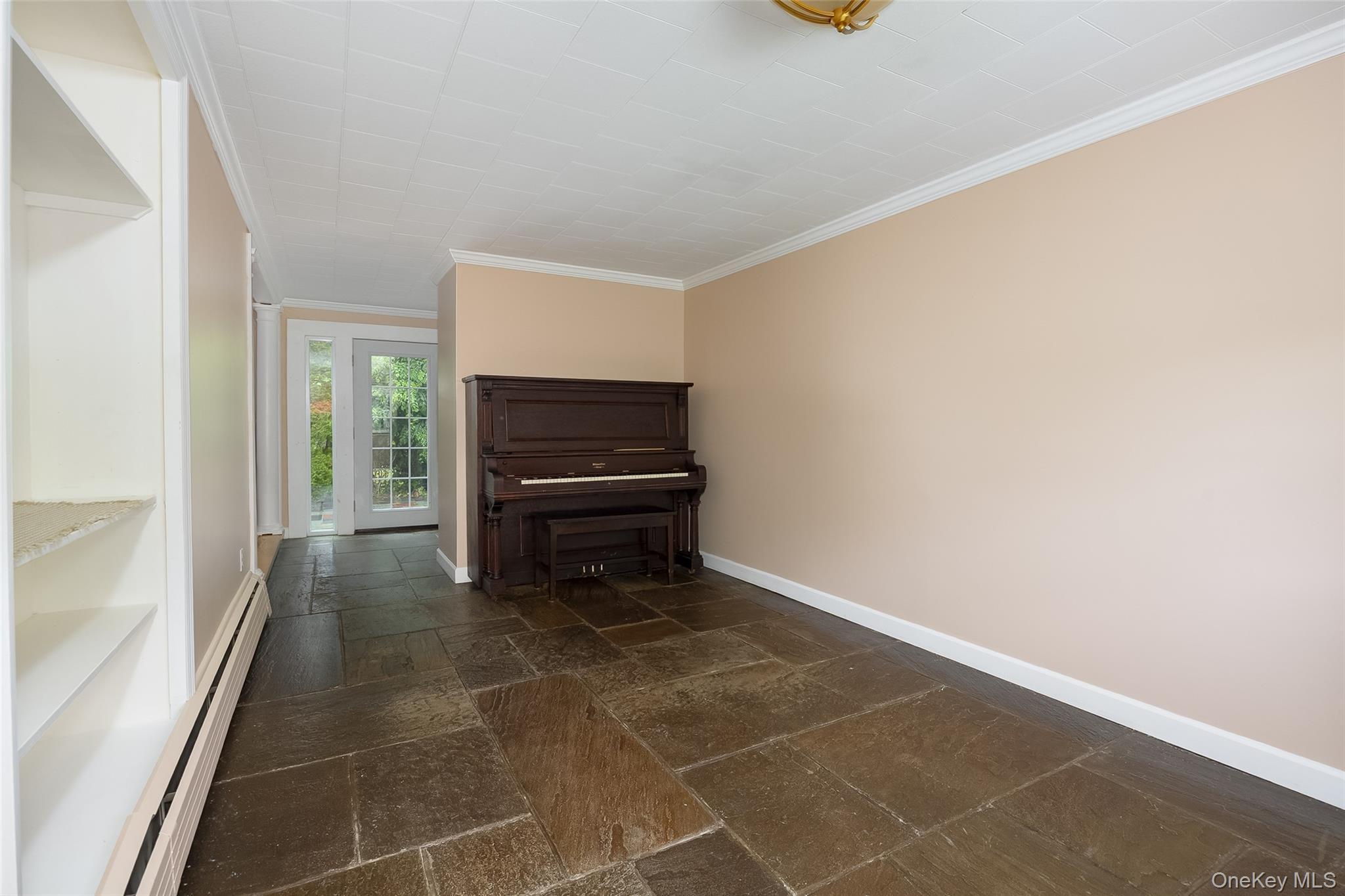 Single Family Barnard Avenue Dutchess County, NY 12601, MLS-1017098-13