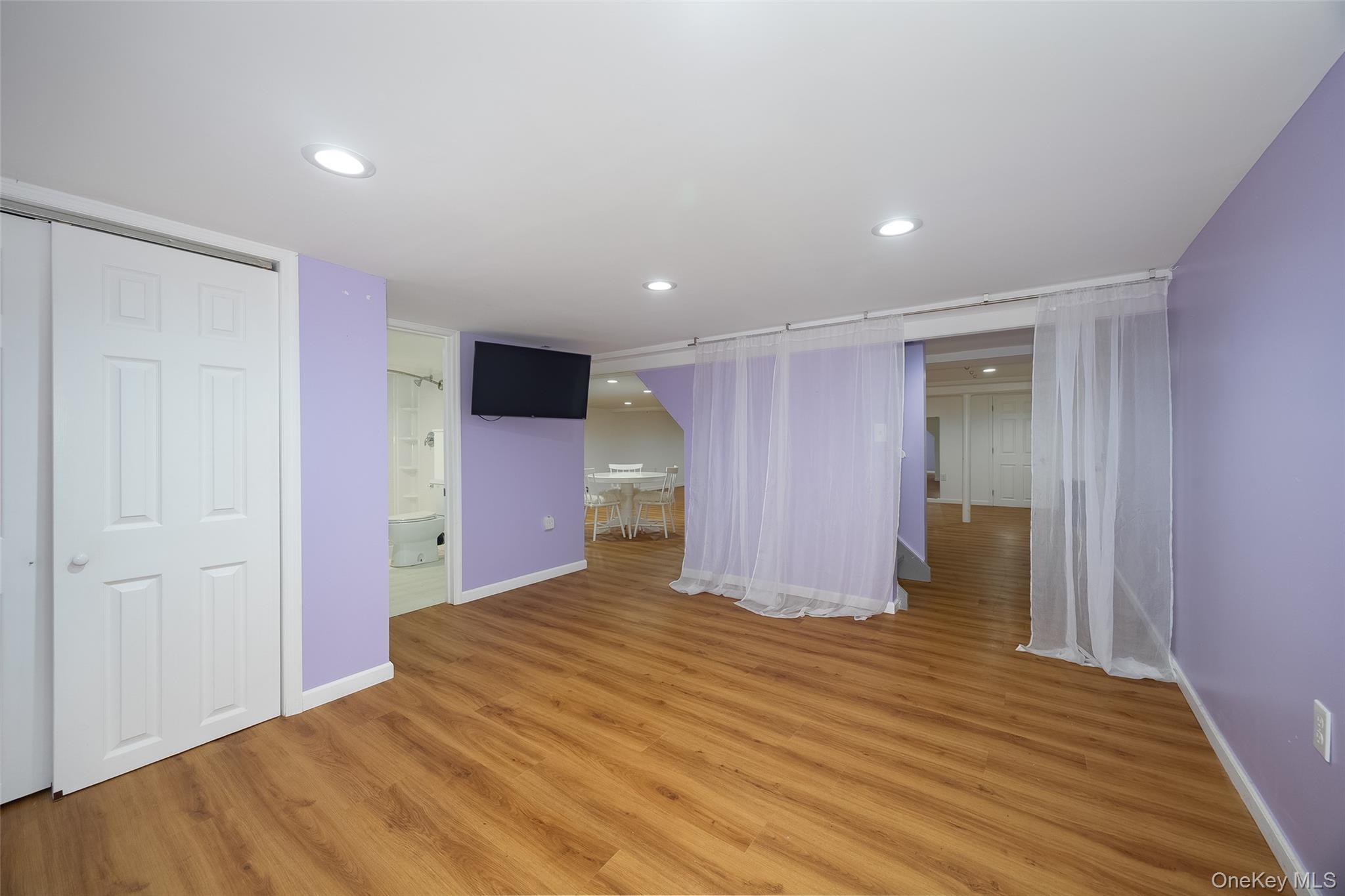 Single Family Barnard Avenue Dutchess County, NY 12601, MLS-1017098-28