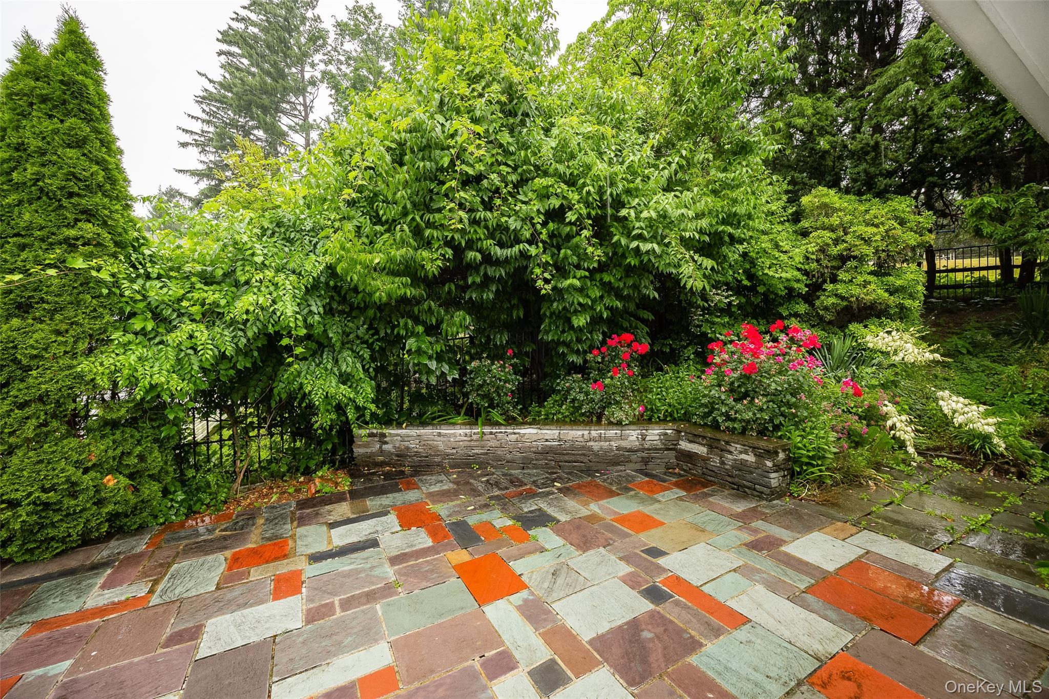 Single Family Barnard Avenue Dutchess County, NY 12601, MLS-1017098-31