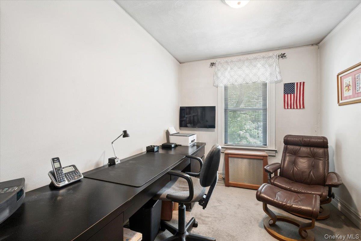 Single Family Rhinelander Avenue Bronx, NY 10461, MLS-1017099-21