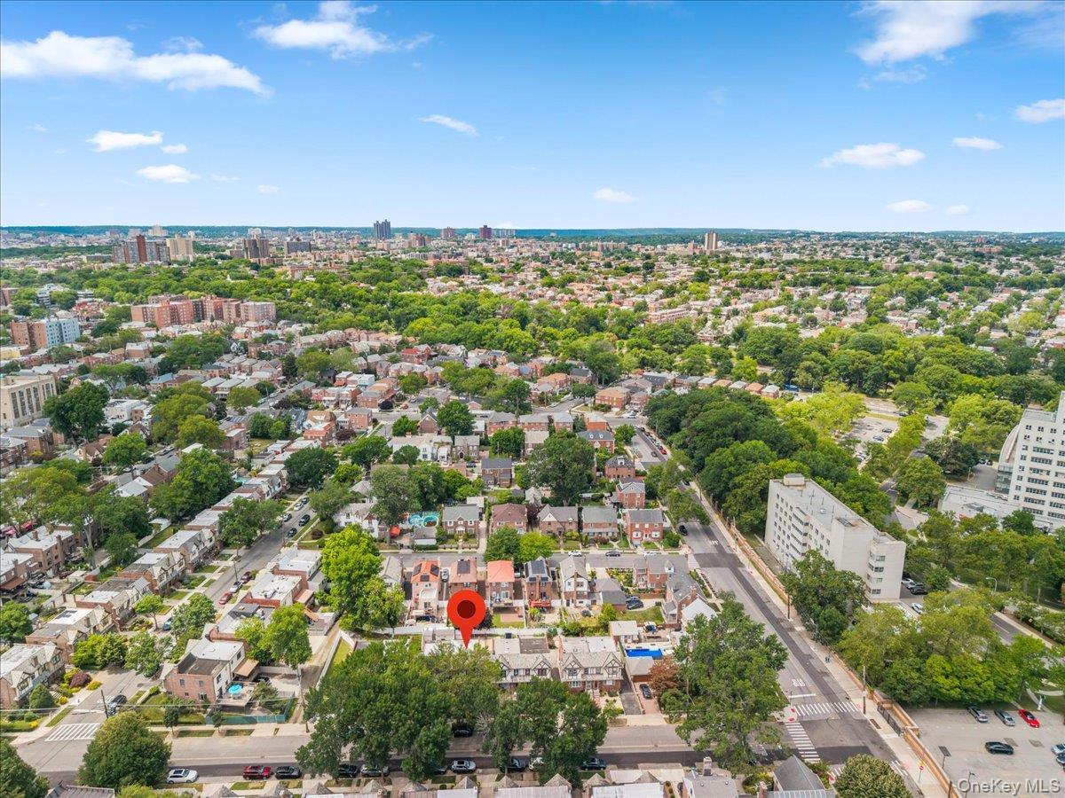 Single Family Rhinelander Avenue Bronx, NY 10461, MLS-1017099-41