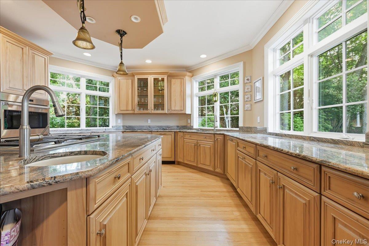 Single Family Woodcock Lane Suffolk County, NY 11733, MLS-1017106-14