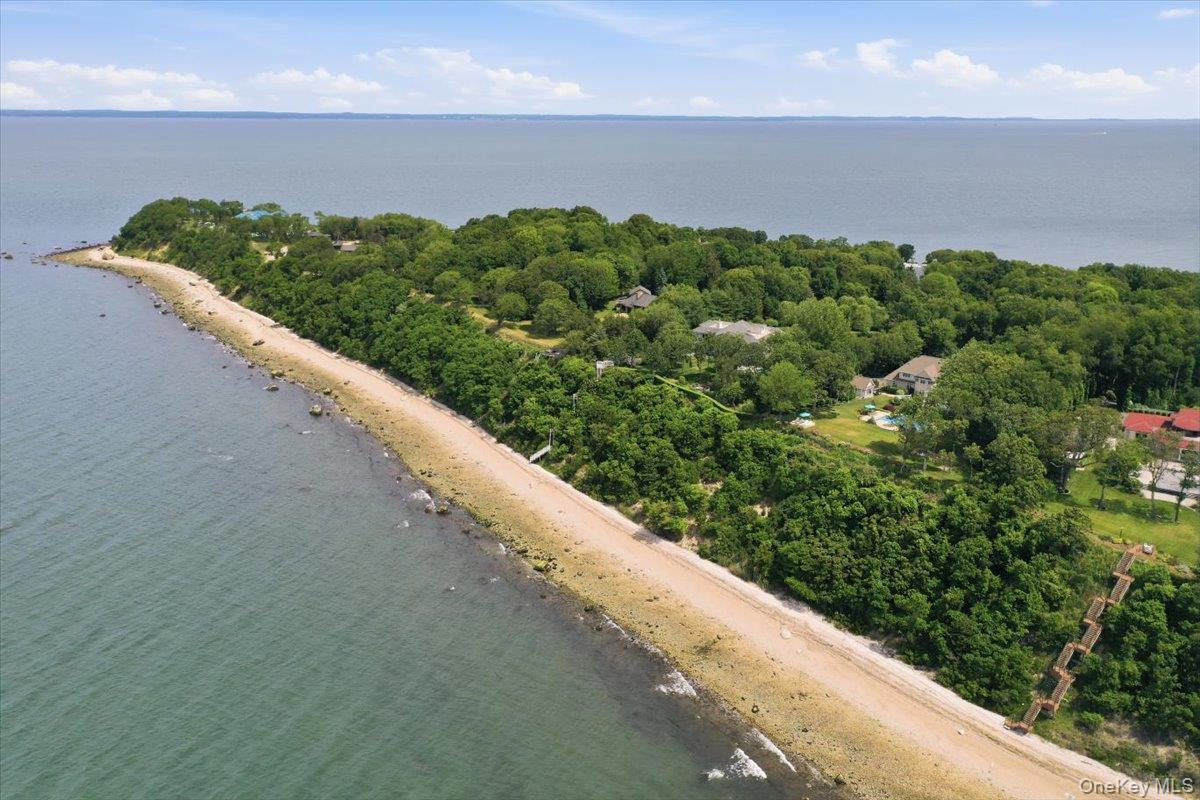 Single Family Woodcock Lane  Suffolk County, NY 11733, MLS-1017106-46