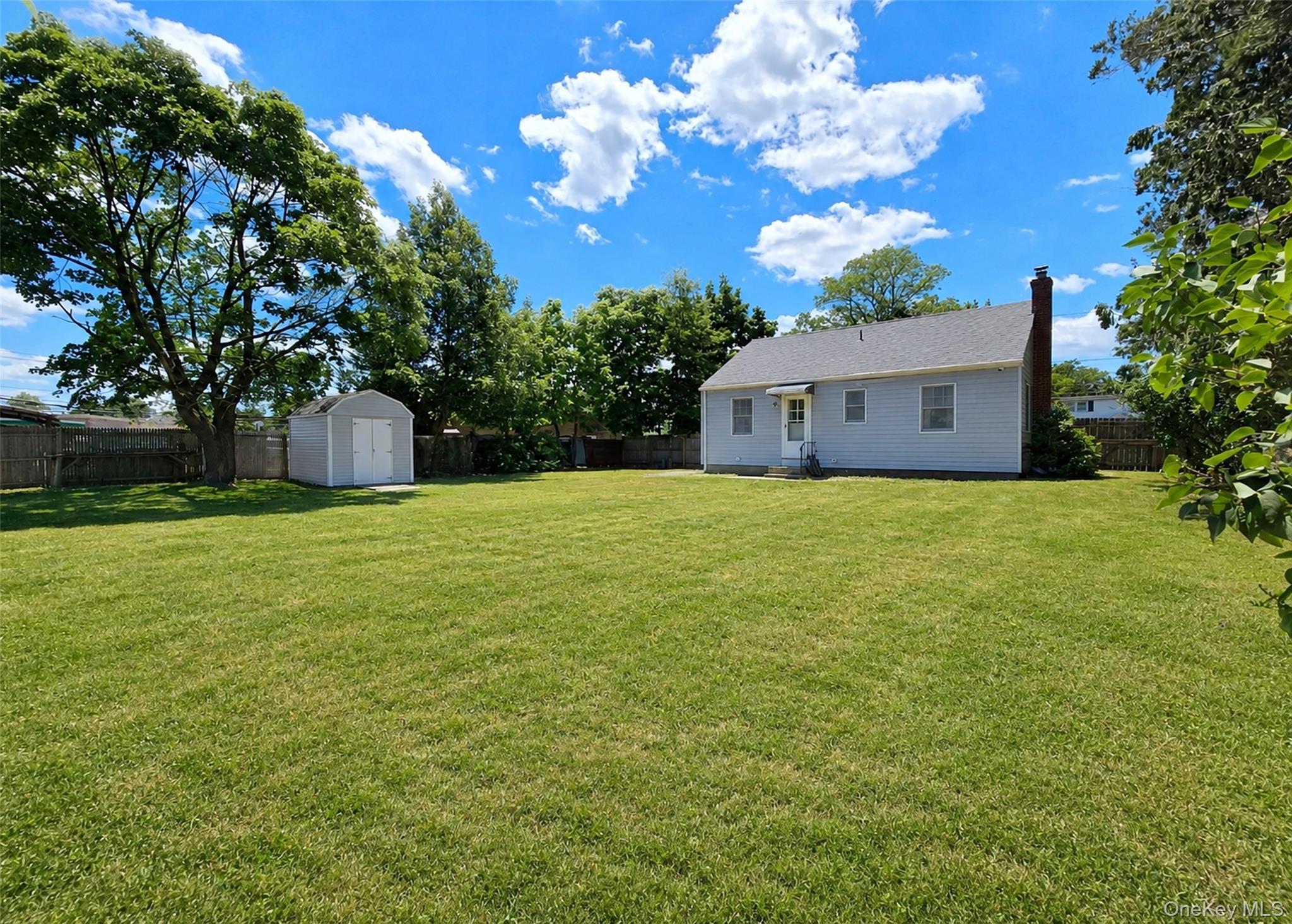 Single Family Mcgaw Avenue Suffolk County, NY 11755, MLS-1017116-19