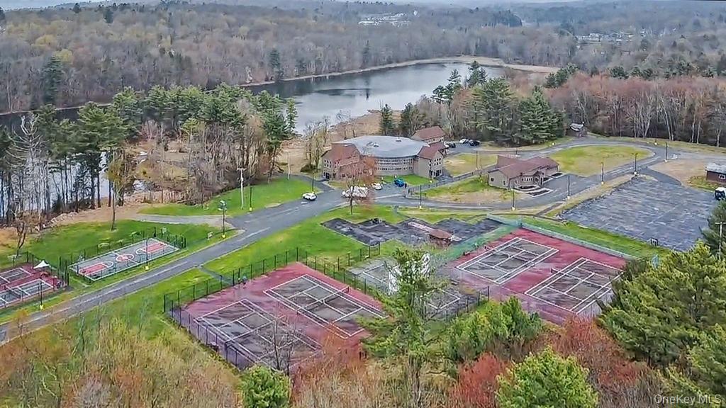 Single Family Scarborough Circle Sullivan County, NY 12775, MLS-1017125-44