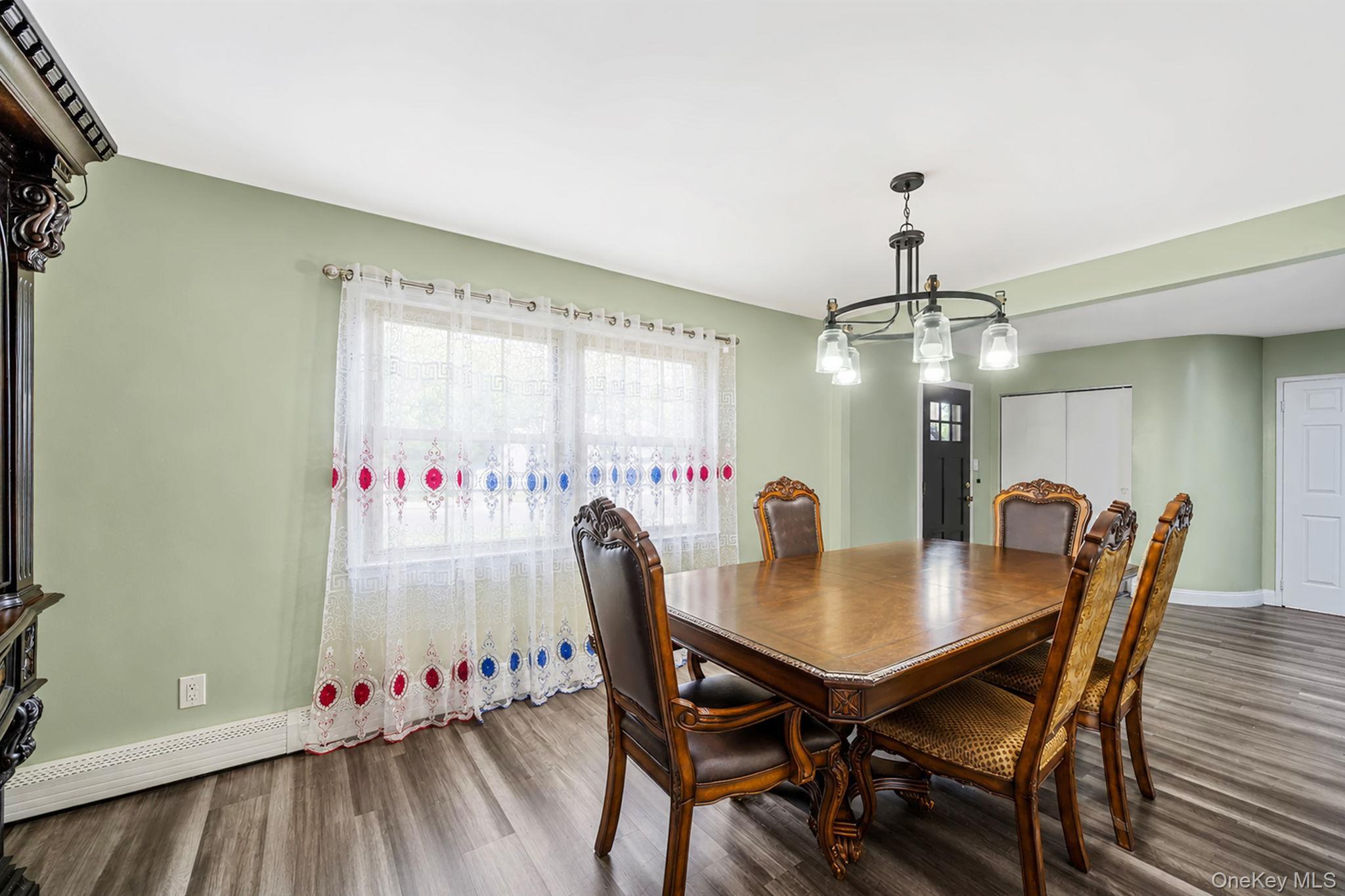 Single Family Essex Drive Suffolk County, NY 11727, MLS-1017131-11