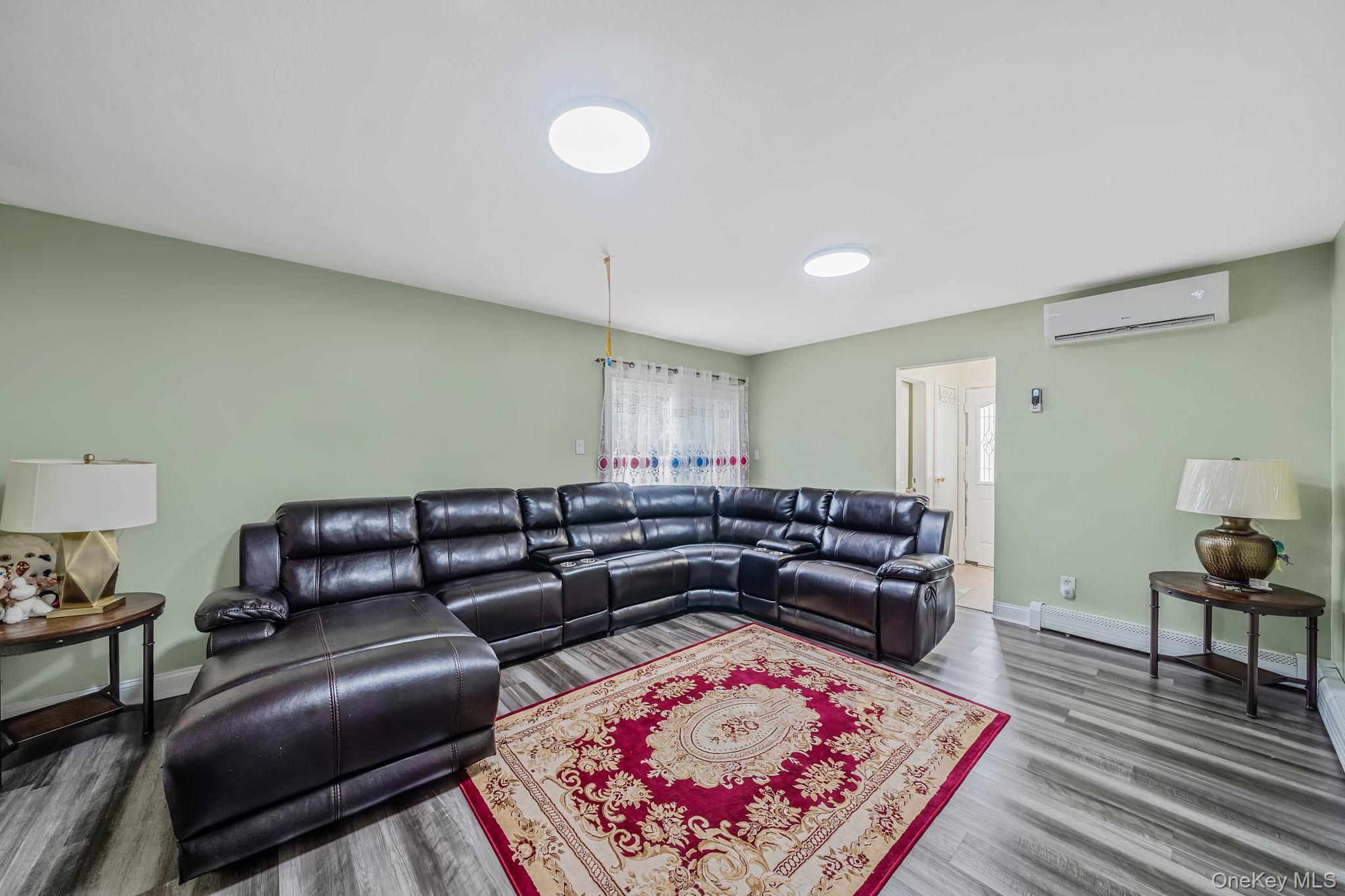 Single Family Essex Drive Suffolk County, NY 11727, MLS-1017131-15