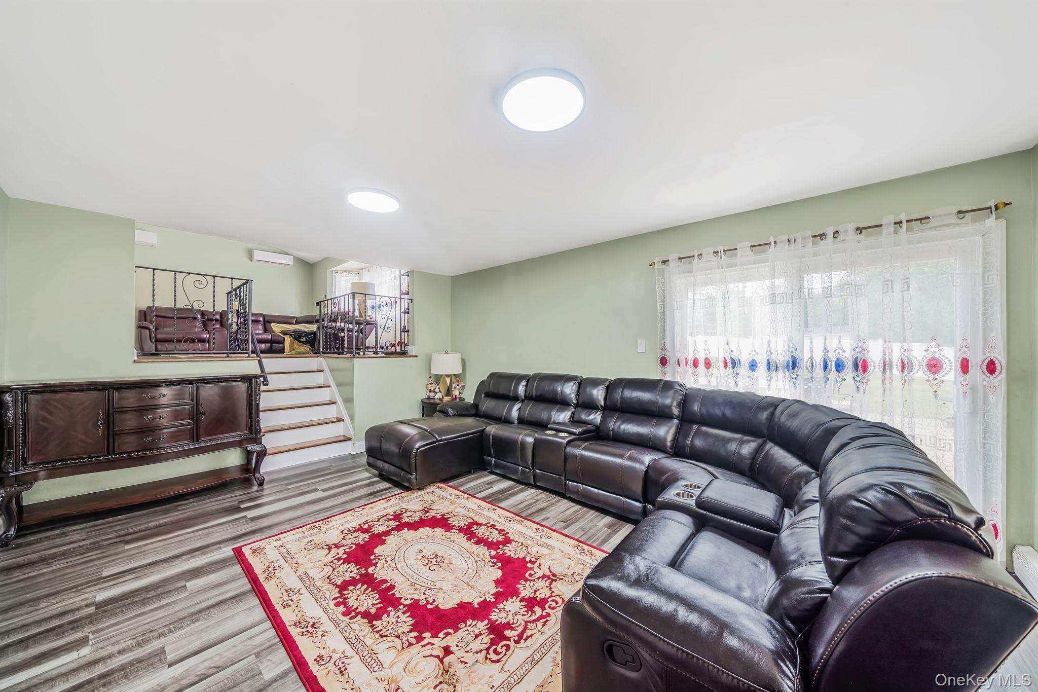 Single Family Essex Drive Suffolk County, NY 11727, MLS-1017131-16