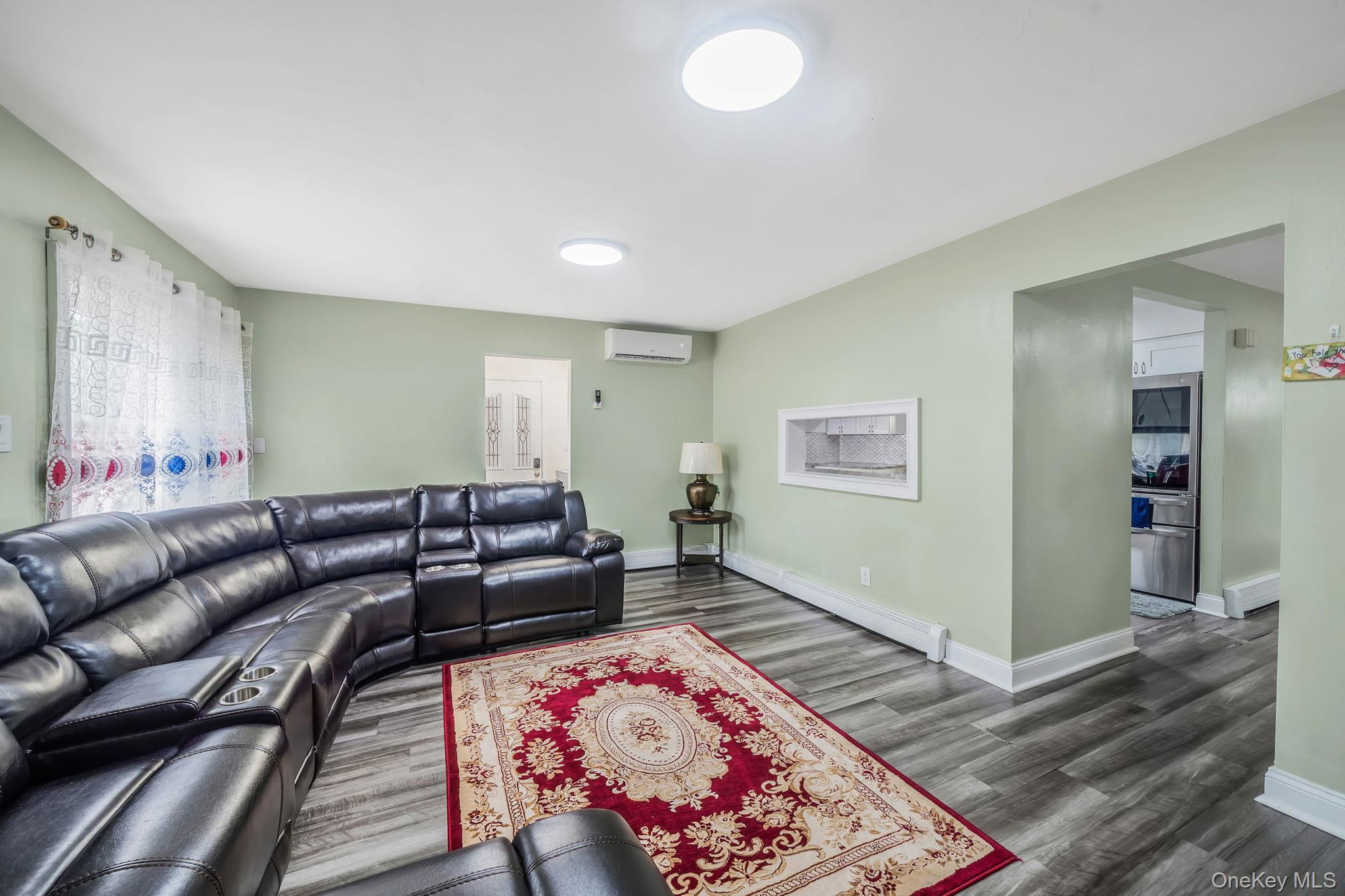 Single Family Essex Drive Suffolk County, NY 11727, MLS-1017131-17