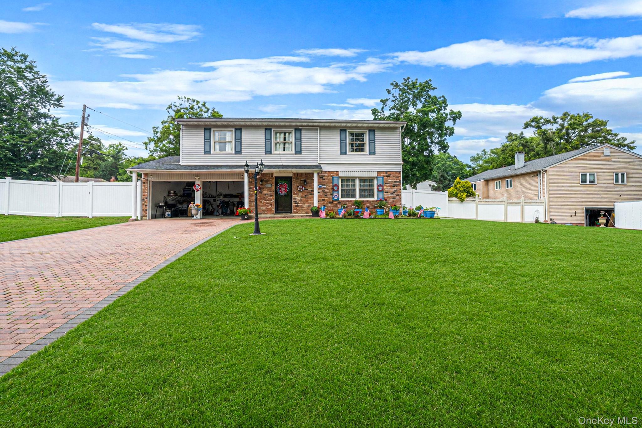Single Family Essex Drive Suffolk County, NY 11727, MLS-1017131-2