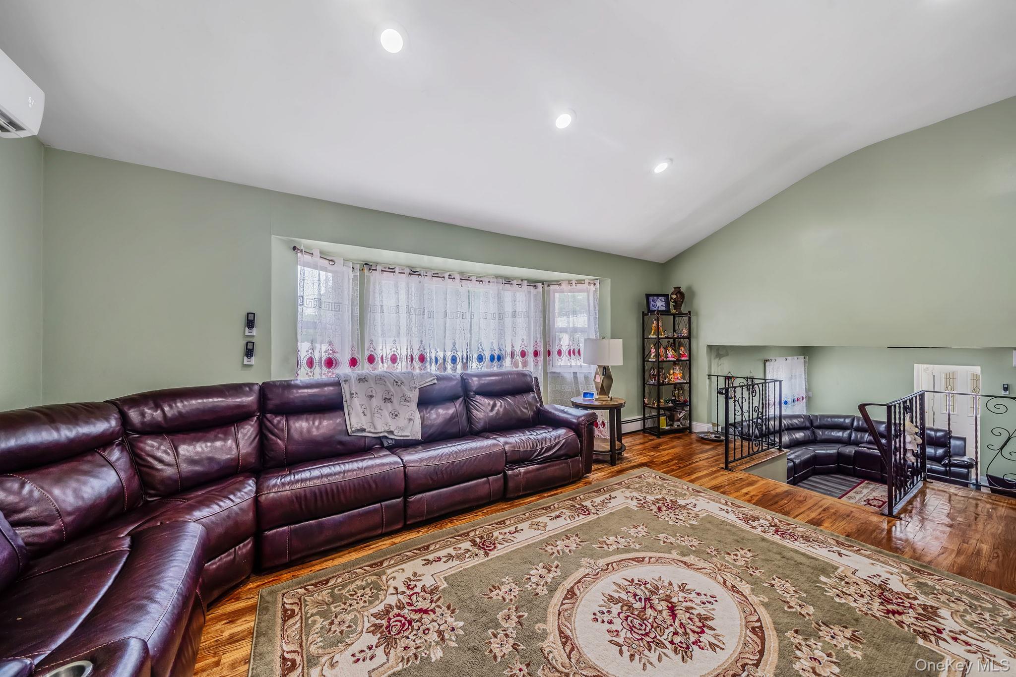 Single Family Essex Drive Suffolk County, NY 11727, MLS-1017131-22