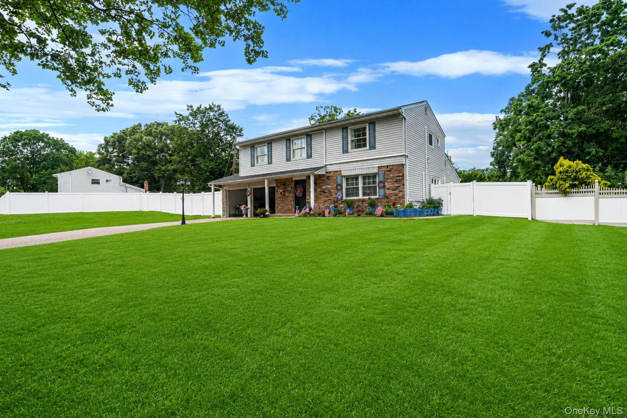 Single Family Essex Drive Suffolk County, NY 11727, MLS-1017131-3
