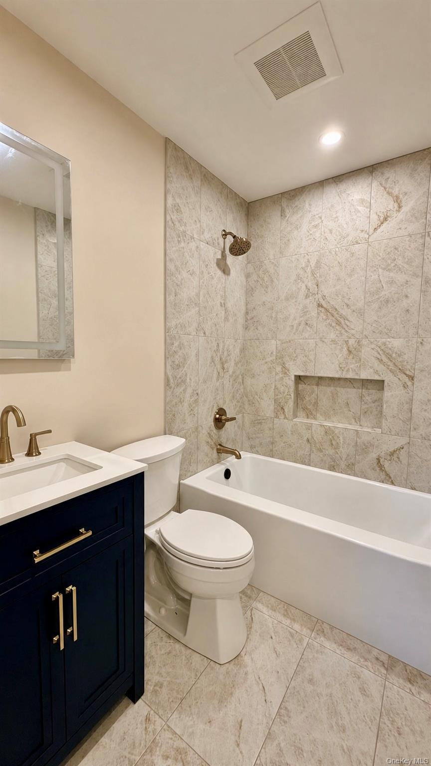 Single Family Shore Drive Suffolk County, NY 11951, MLS-1017150-10