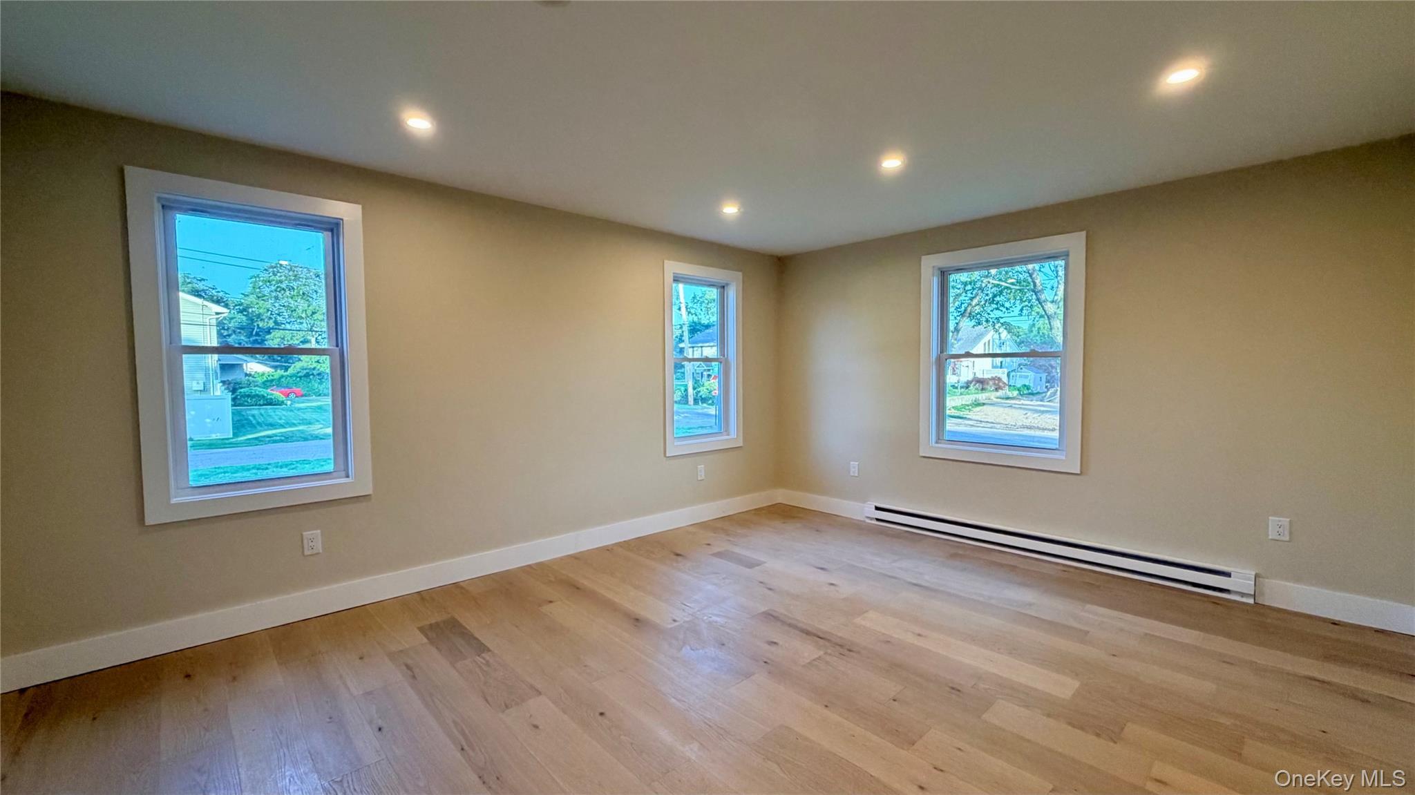 Single Family Shore Drive Suffolk County, NY 11951, MLS-1017150-11