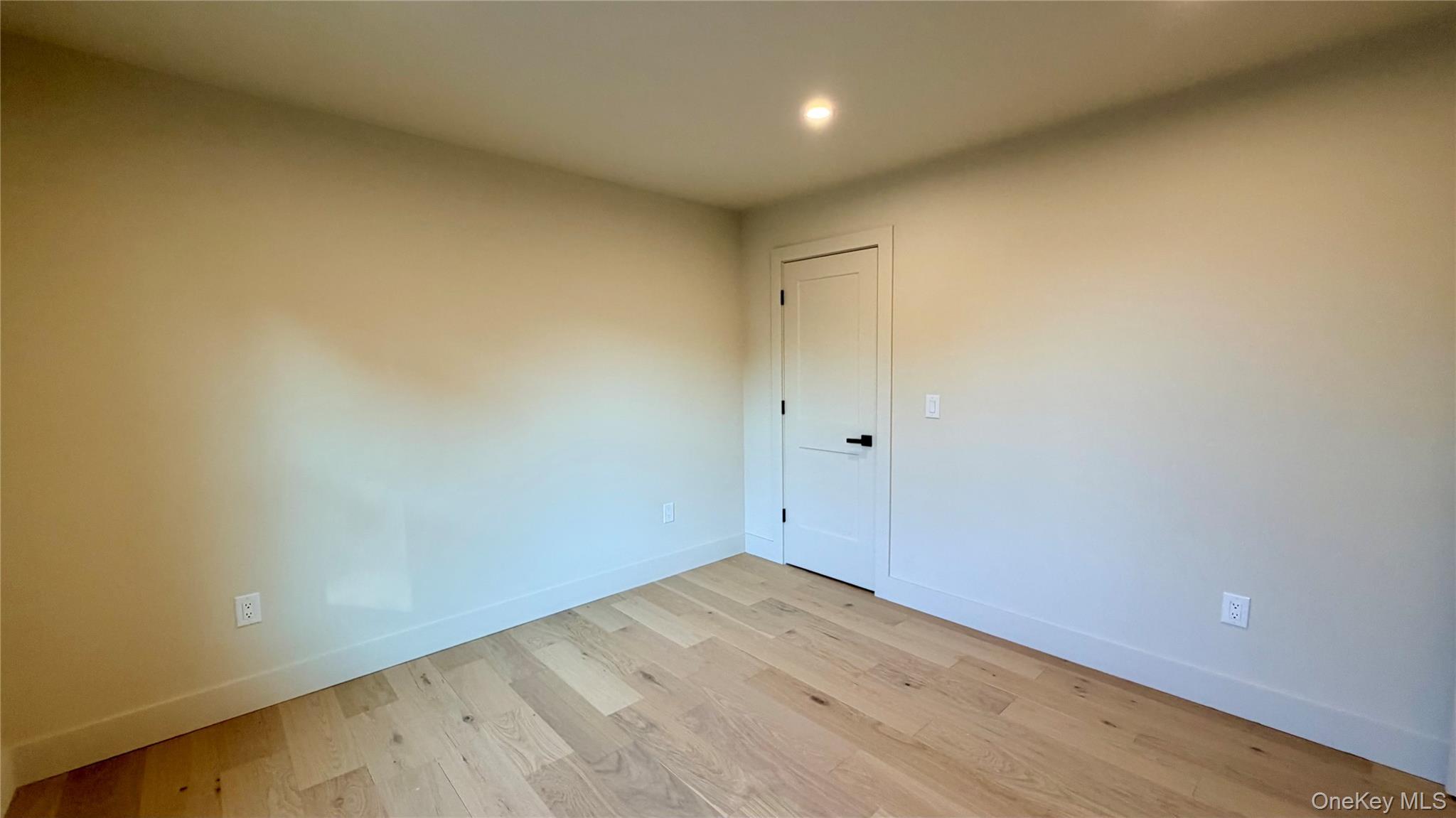 Single Family Shore Drive Suffolk County, NY 11951, MLS-1017150-27