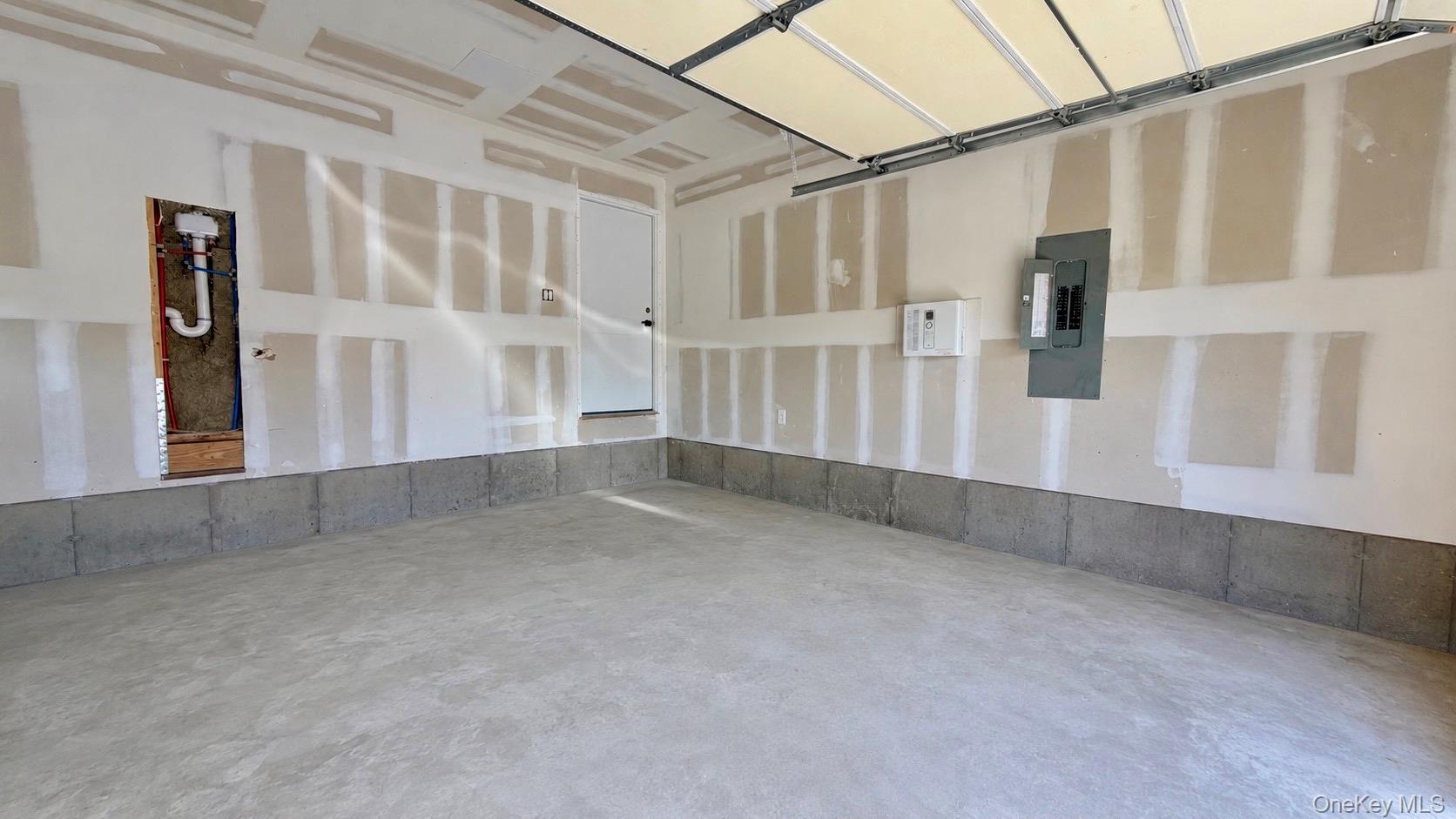 Single Family Shore Drive  Suffolk County, NY 11951, MLS-1017150-29