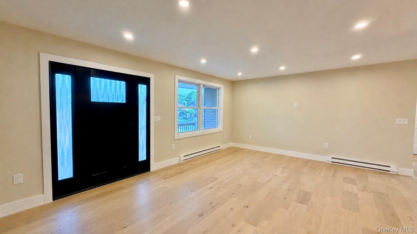 Single Family Shore Drive Suffolk County, NY 11951, MLS-1017150-4