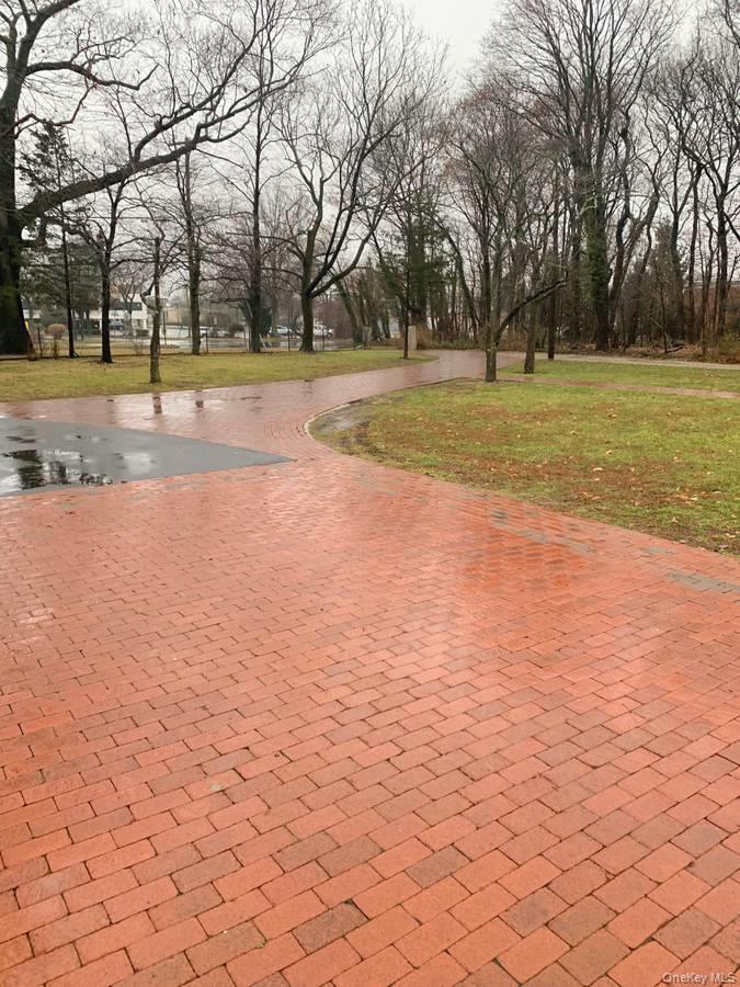Single Family New York Avenue  Suffolk County, NY 11746, MLS-1017173-4