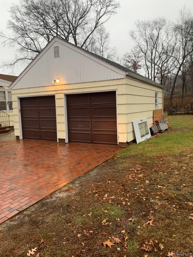 Single Family New York Avenue  Suffolk County, NY 11746, MLS-1017173-7