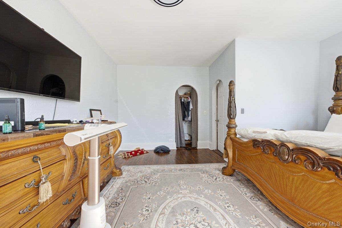 Single Family Teller Avenue Bronx, NY 10456, MLS-1017178-16