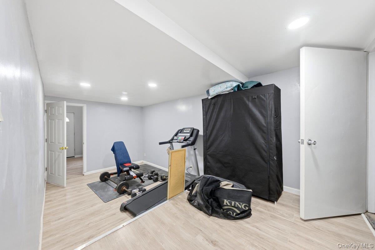 Single Family Teller Avenue Bronx, NY 10456, MLS-1017178-23