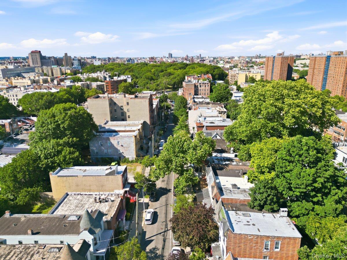 Single Family Teller Avenue Bronx, NY 10456, MLS-1017178-37