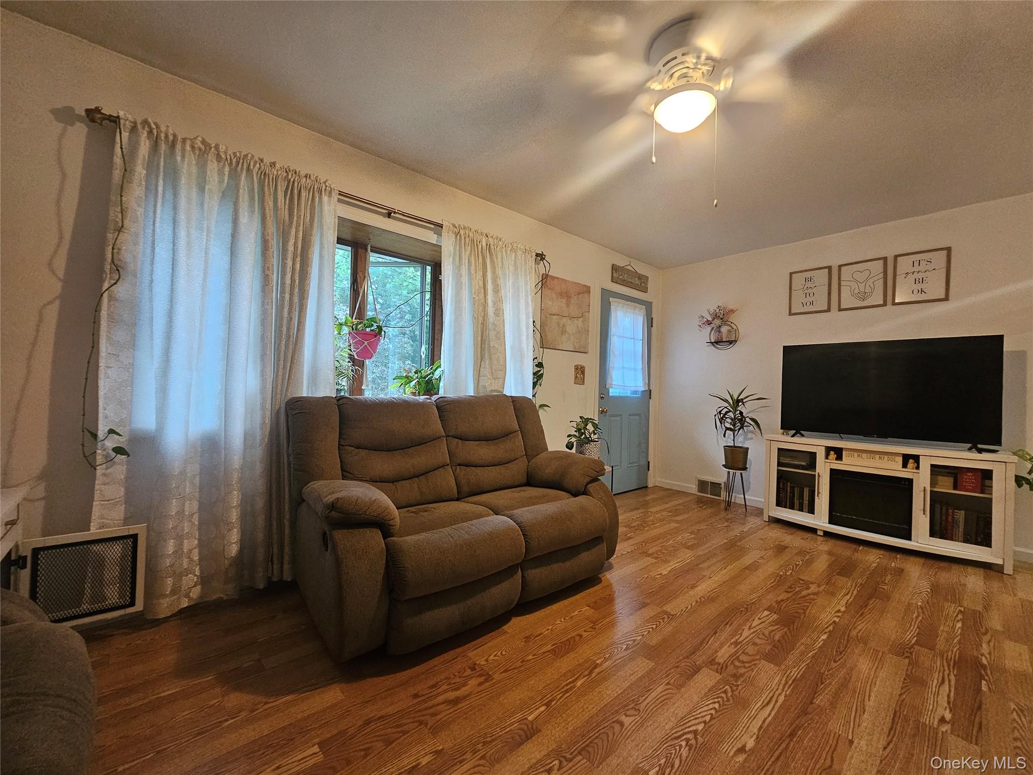 Single Family Pinegrove Drive  Sullivan County, NY 12790, MLS-1017189-8