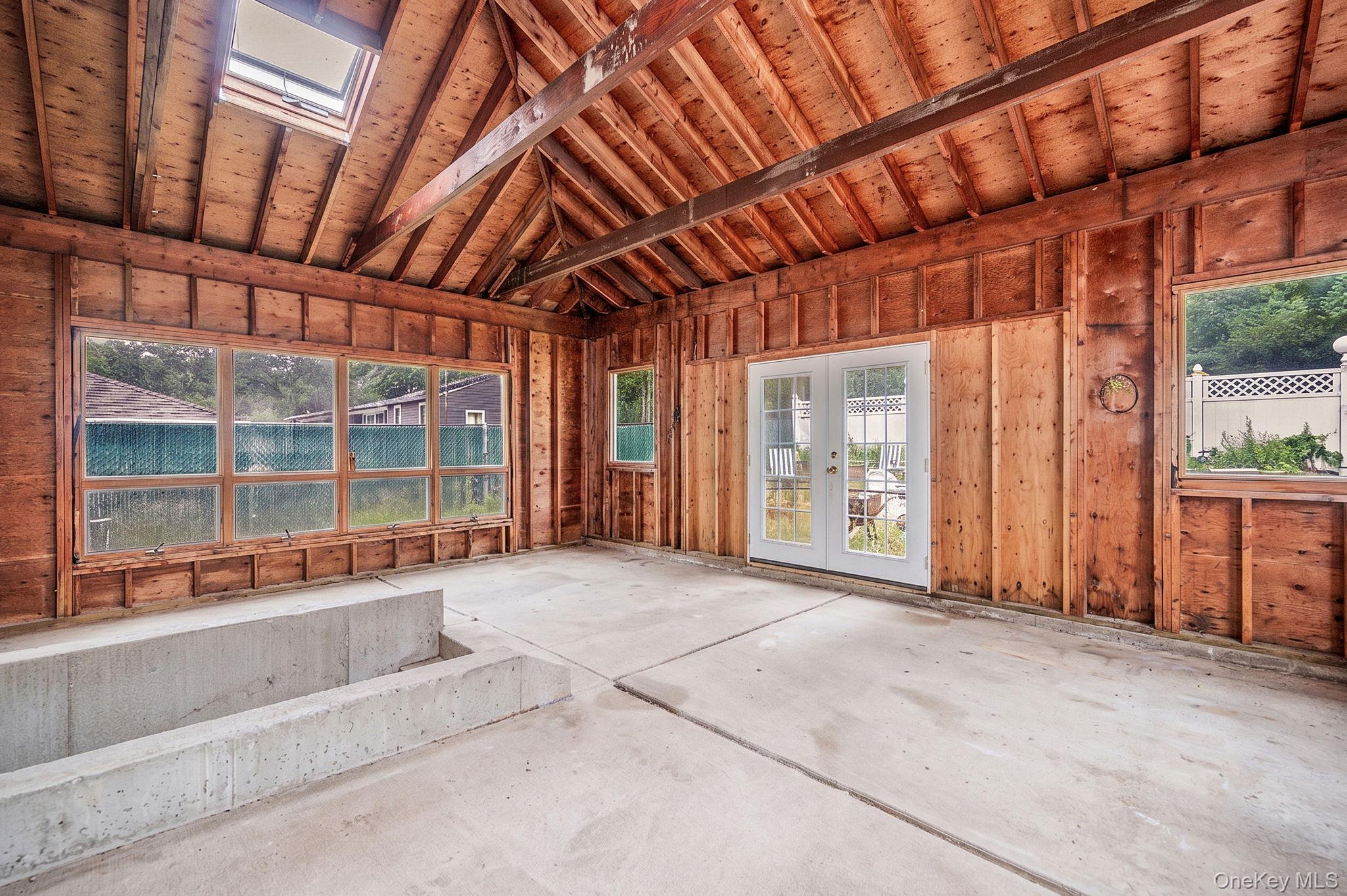 Single Family River Road Suffolk County, NY 11967, MLS-1017197-20