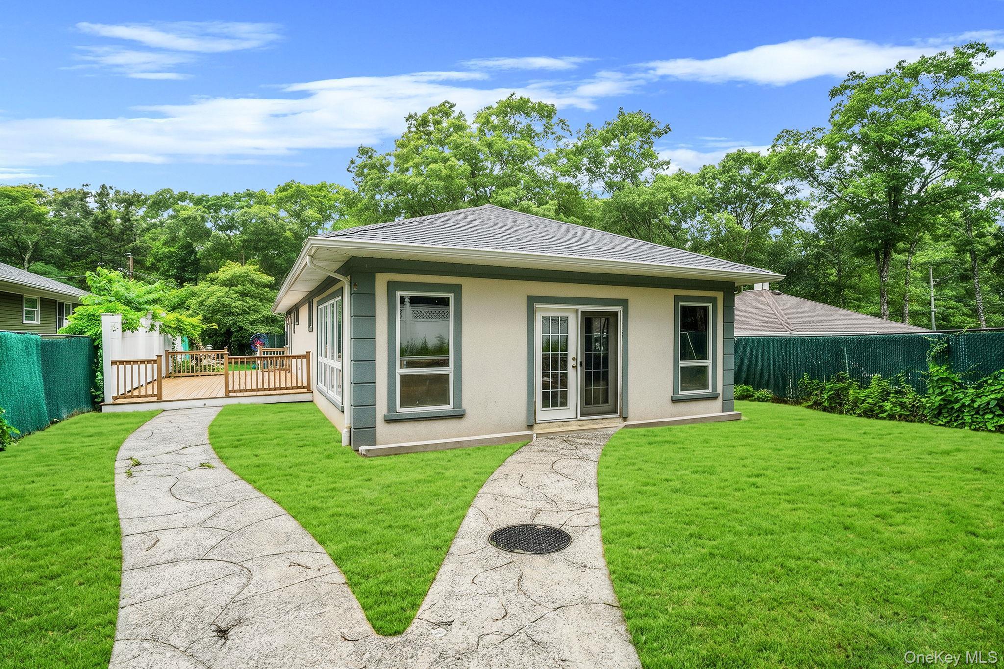 Single Family River Road Suffolk County, NY 11967, MLS-1017197-29