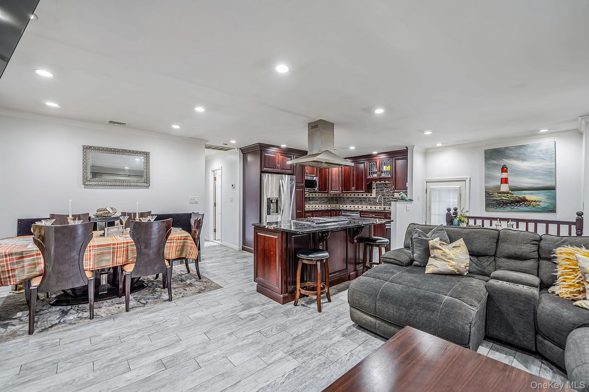 Single Family River Road Suffolk County, NY 11967, MLS-1017197-5